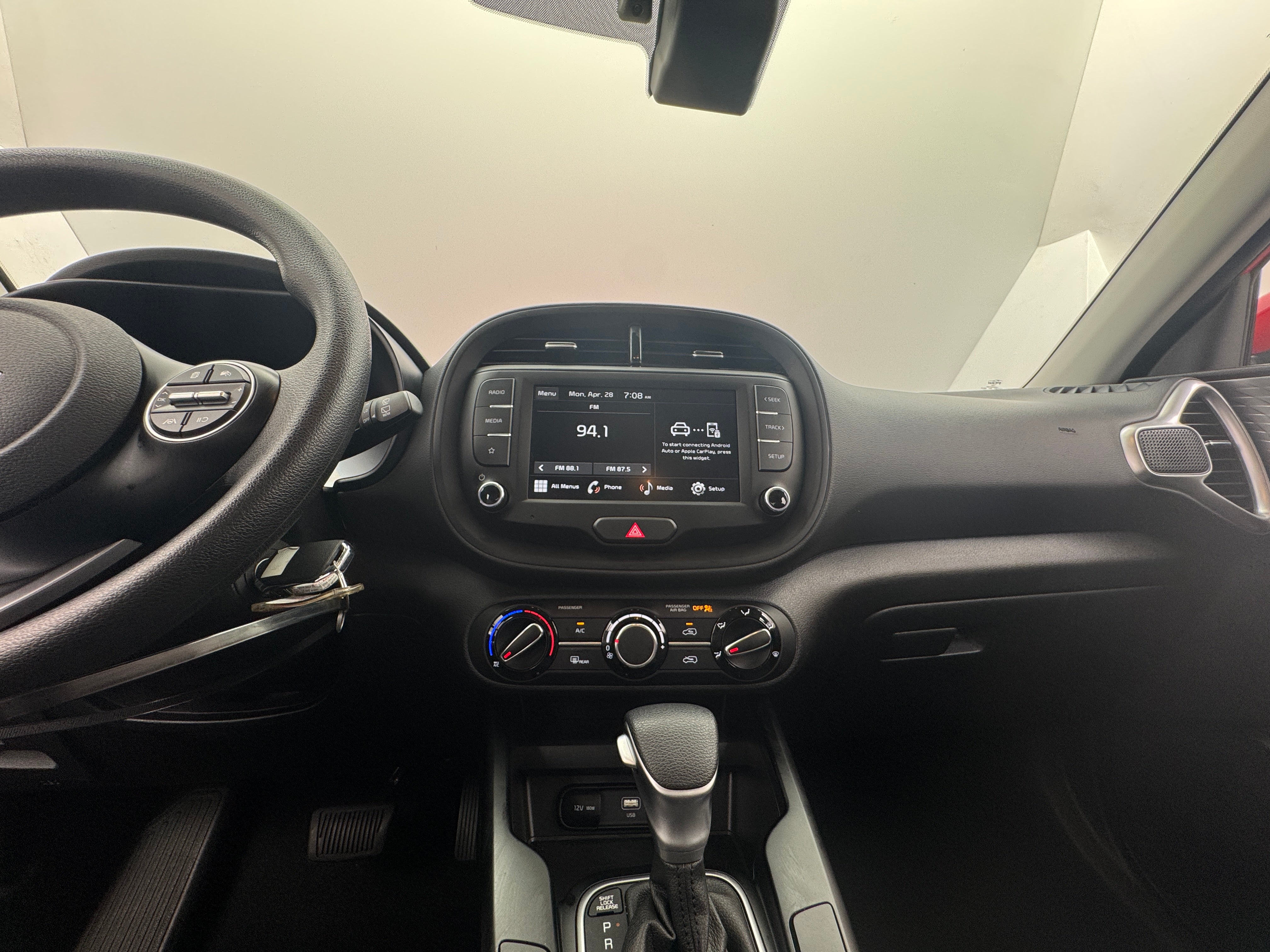 2024 Kia Soul LX 4