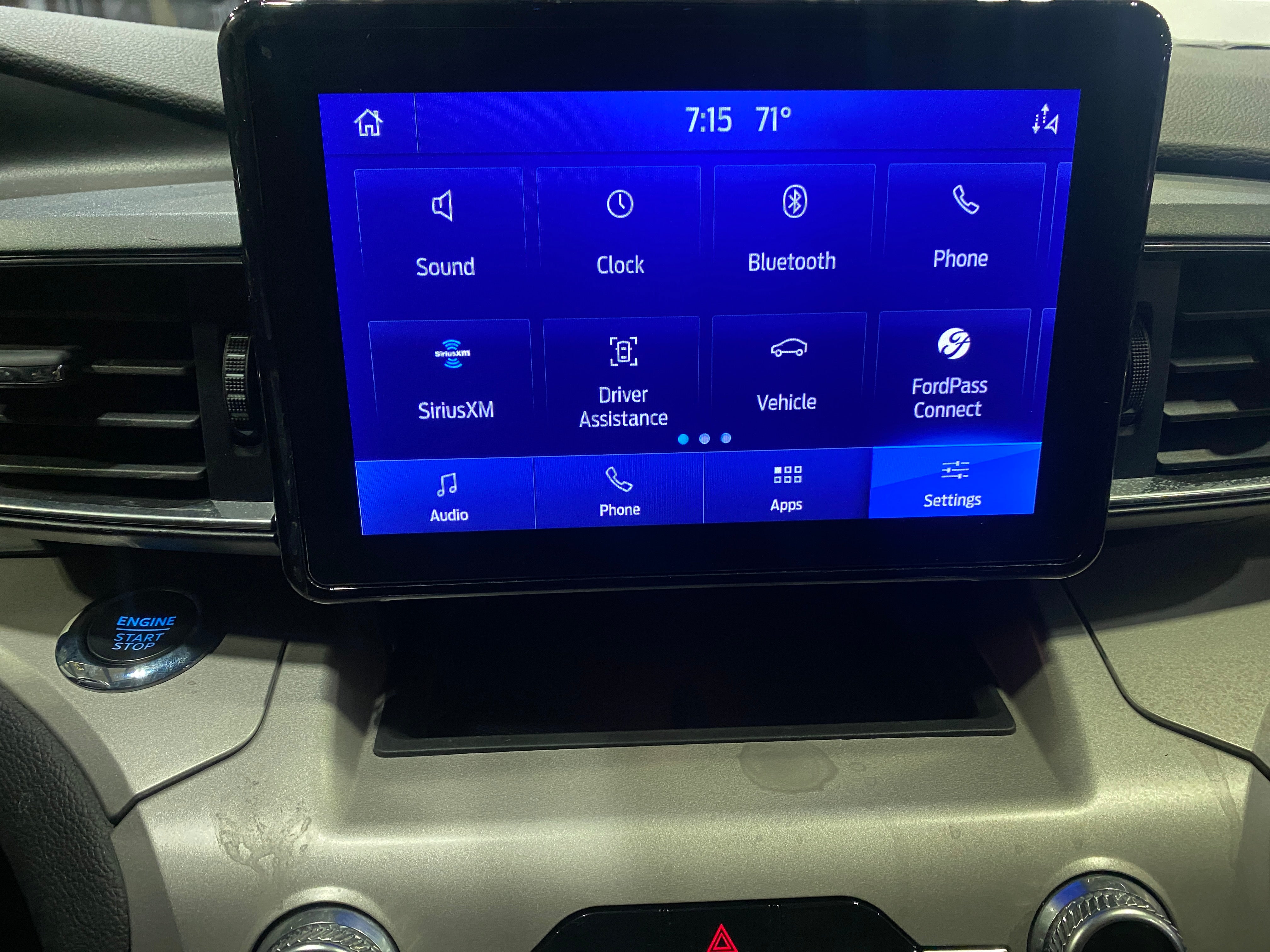 2023 Ford Explorer XLT 4