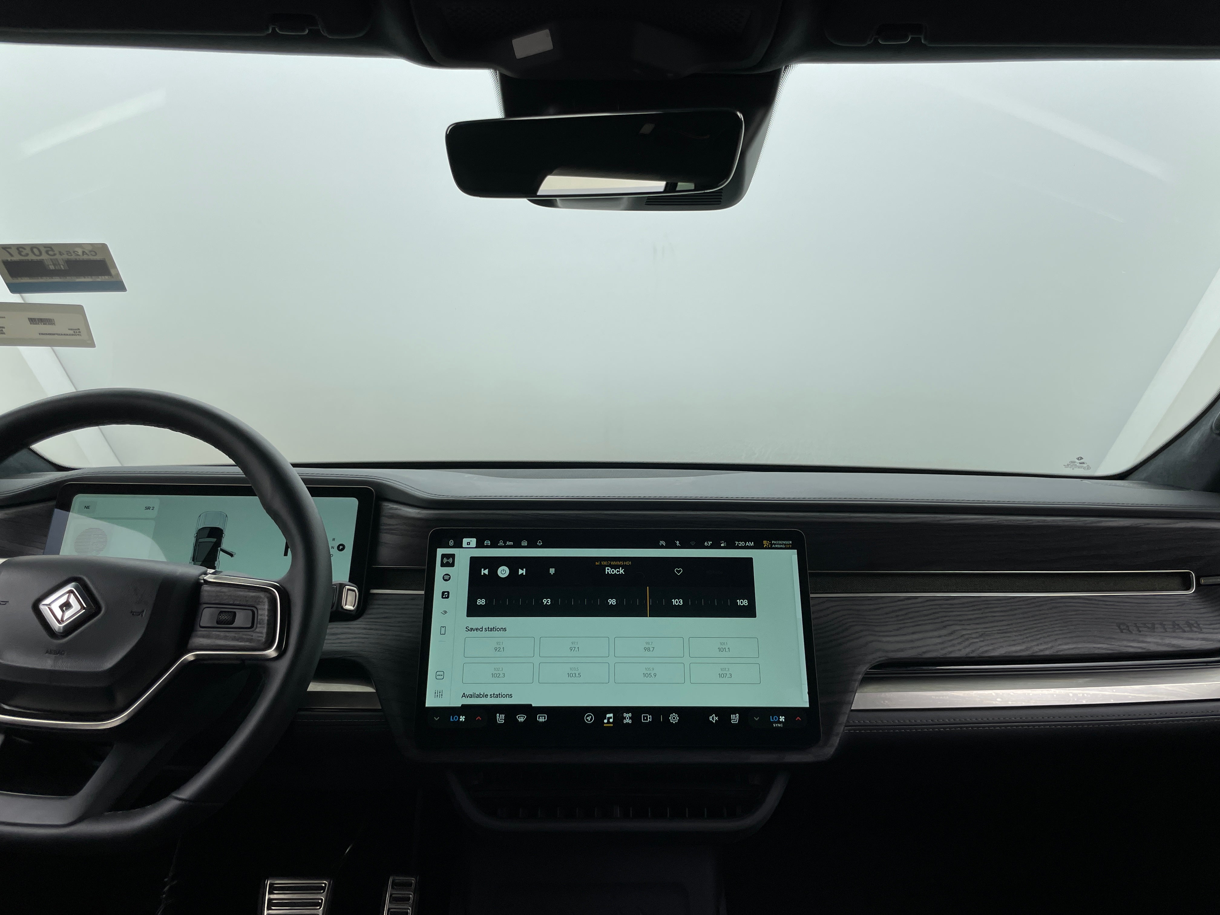 2023 Rivian R1S Adventure 3