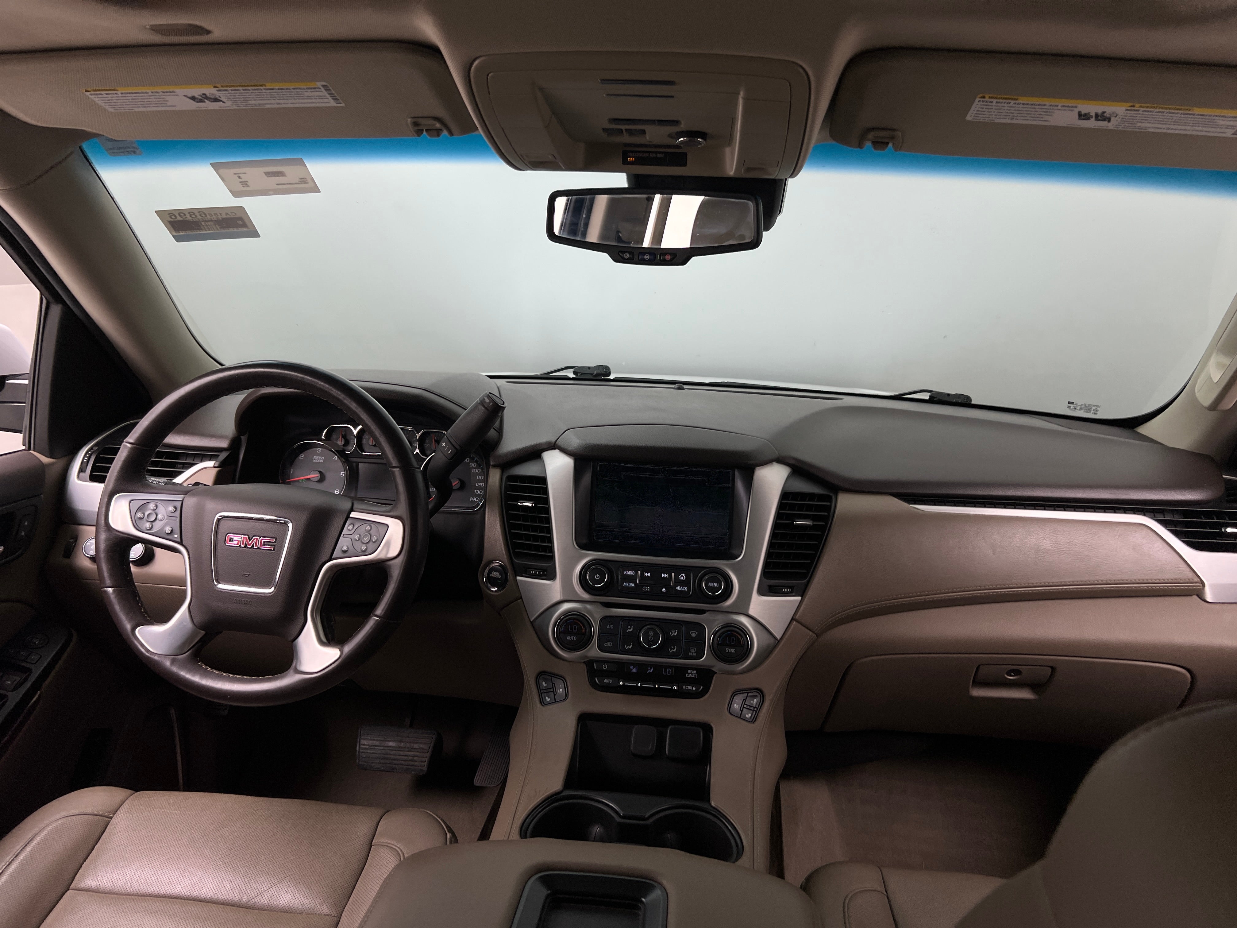 2019 GMC Yukon SLT 2