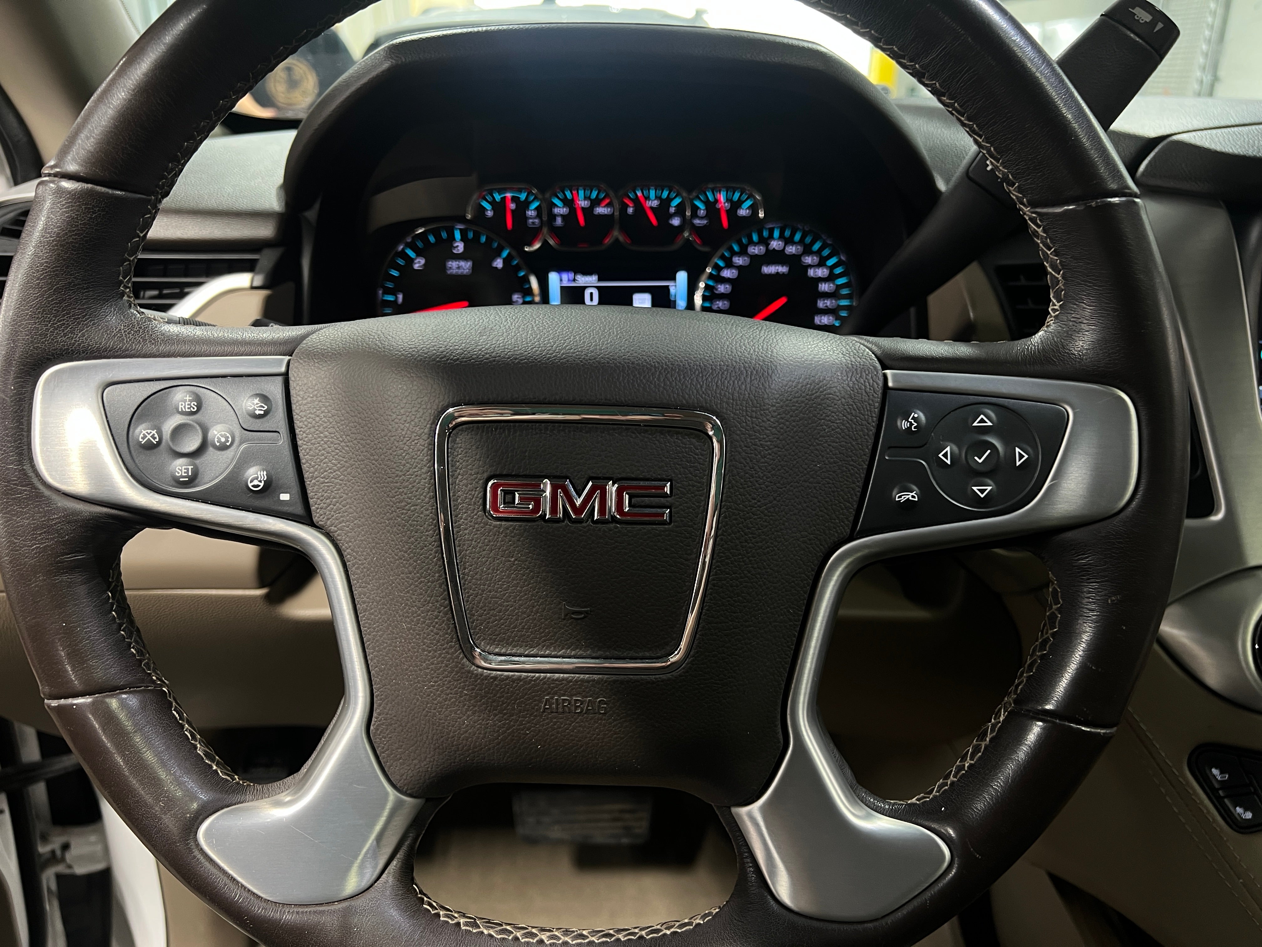 2019 GMC Yukon SLT 4