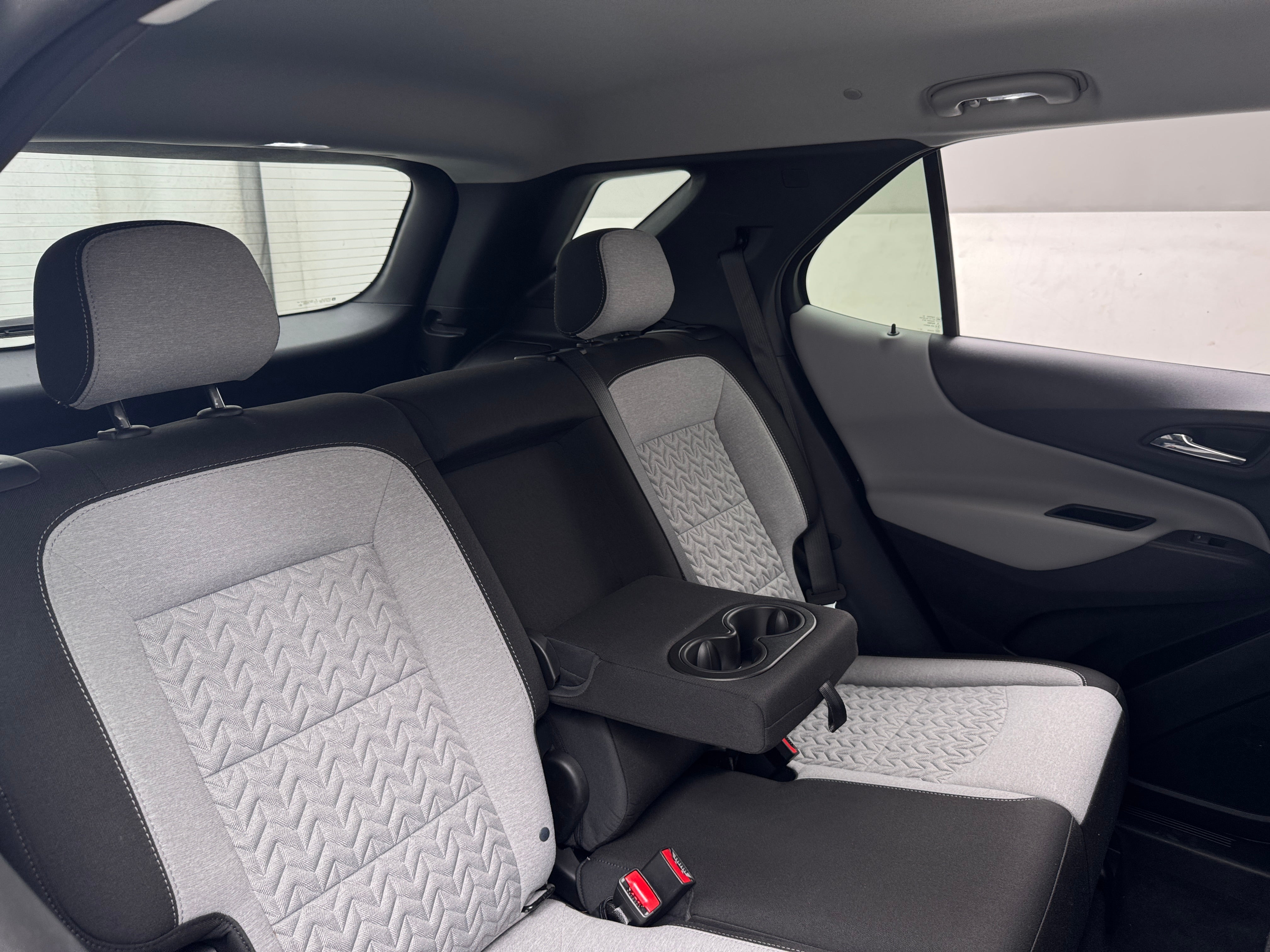 2023 Chevrolet Equinox LS 6