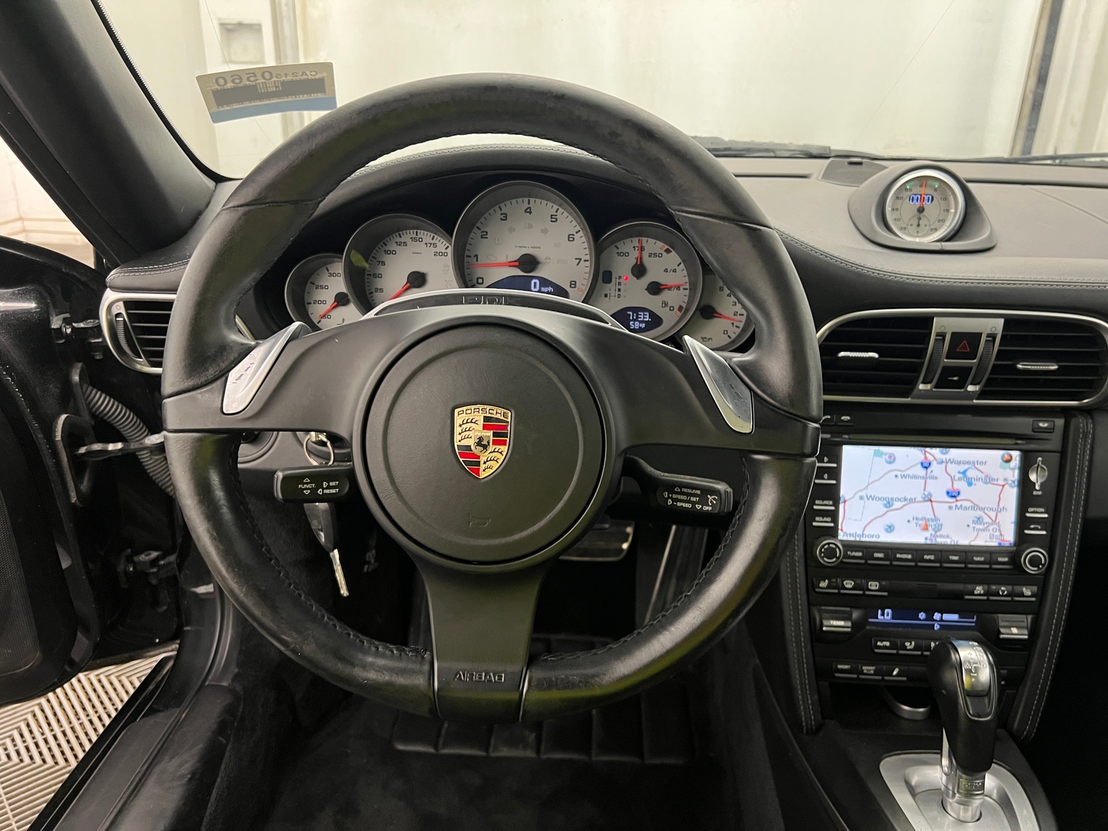 Thumbnail: 2011 Porsche 911 - 4
