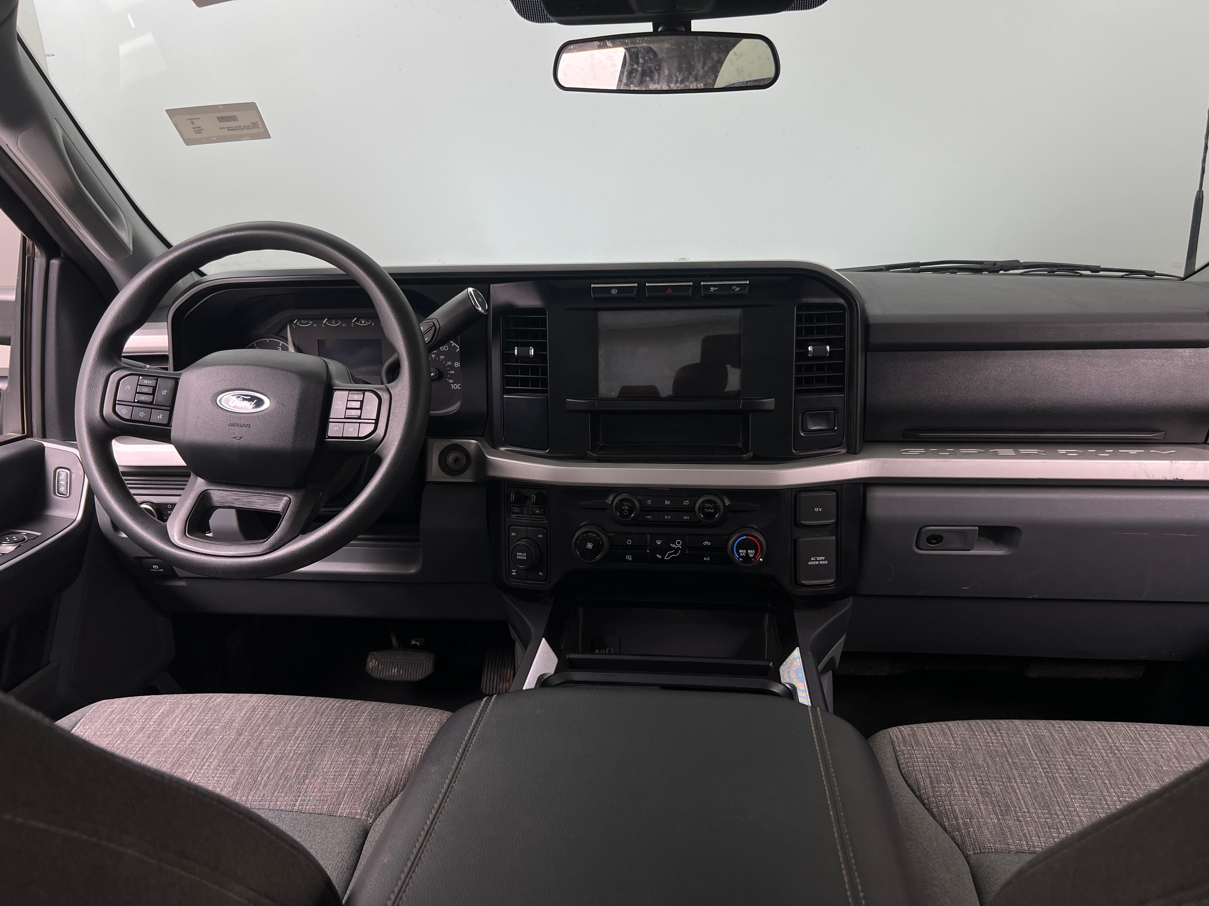 2024 Ford Econoline E-250 3