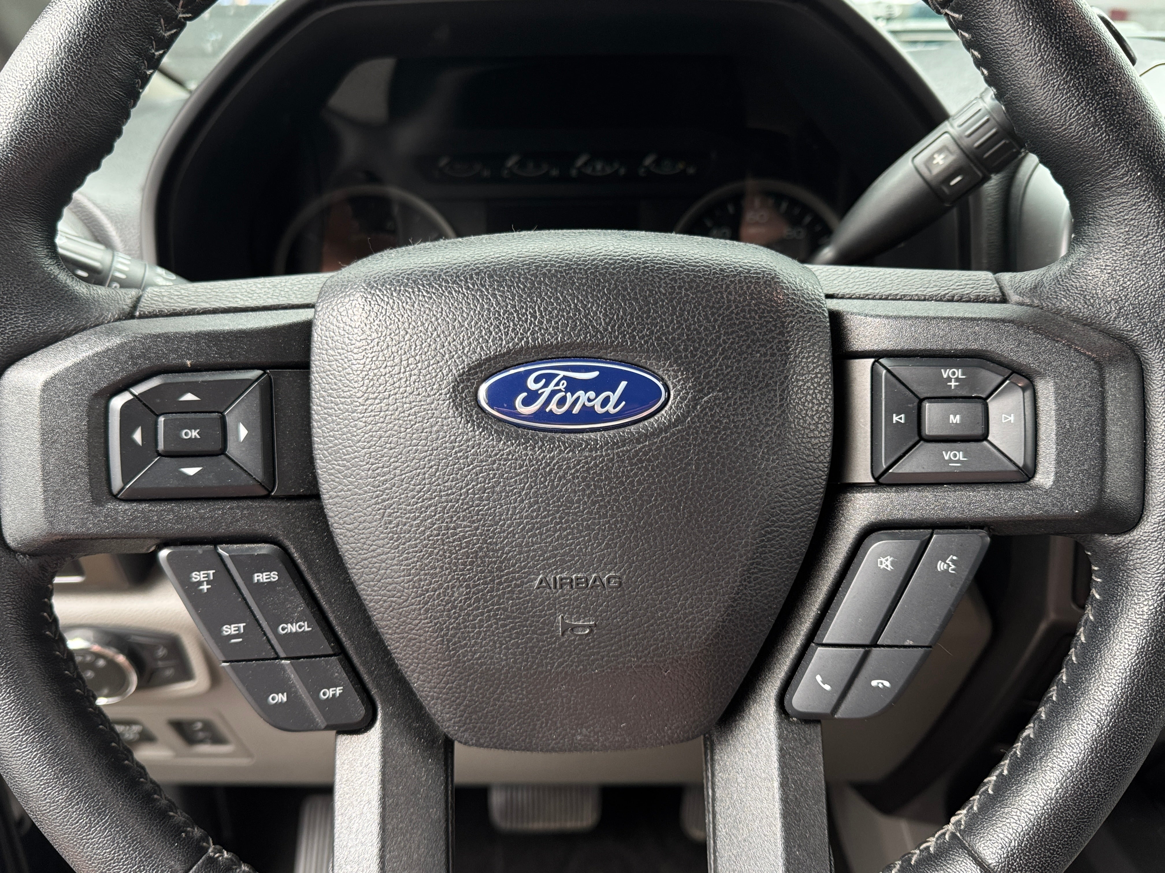2020 Ford Econoline E-150 5