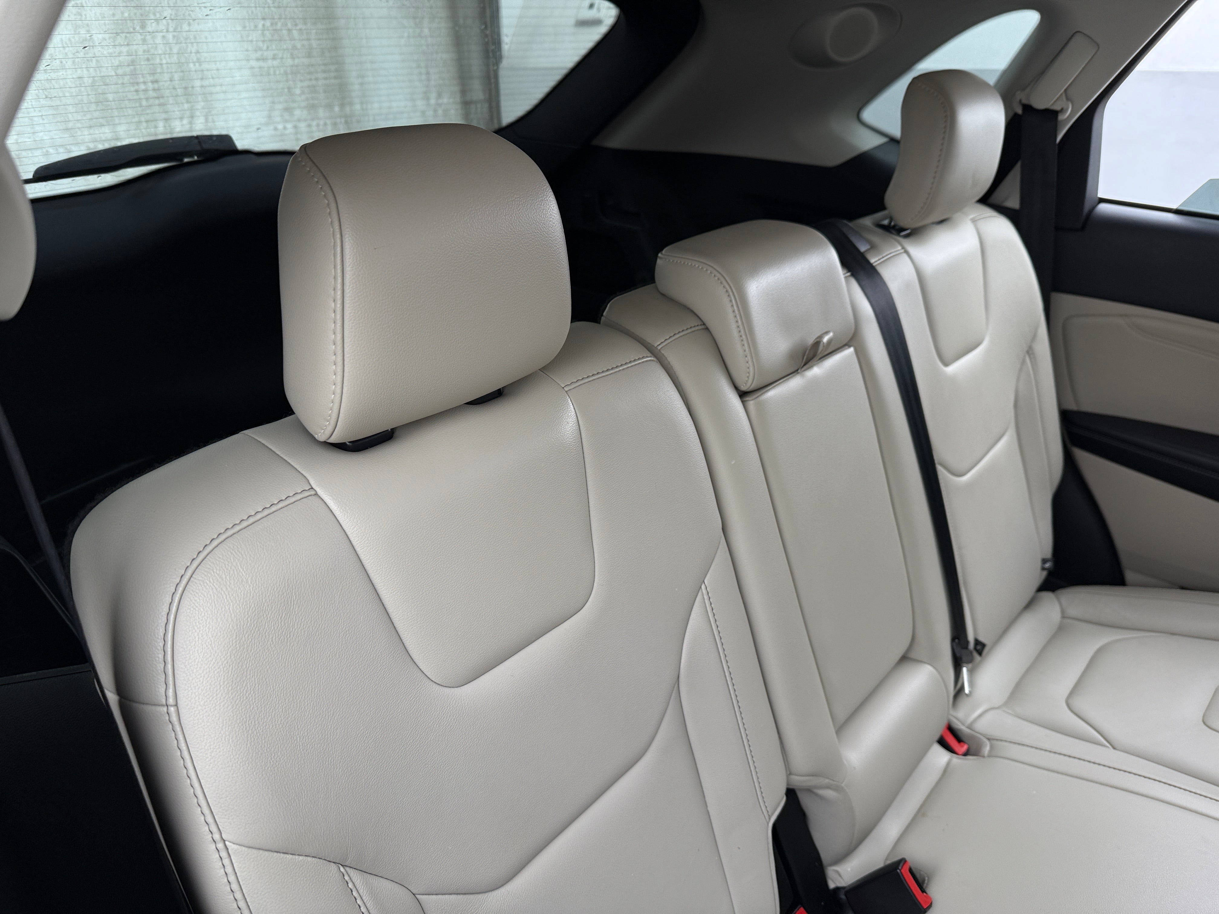 2017 Ford Edge Titanium 5