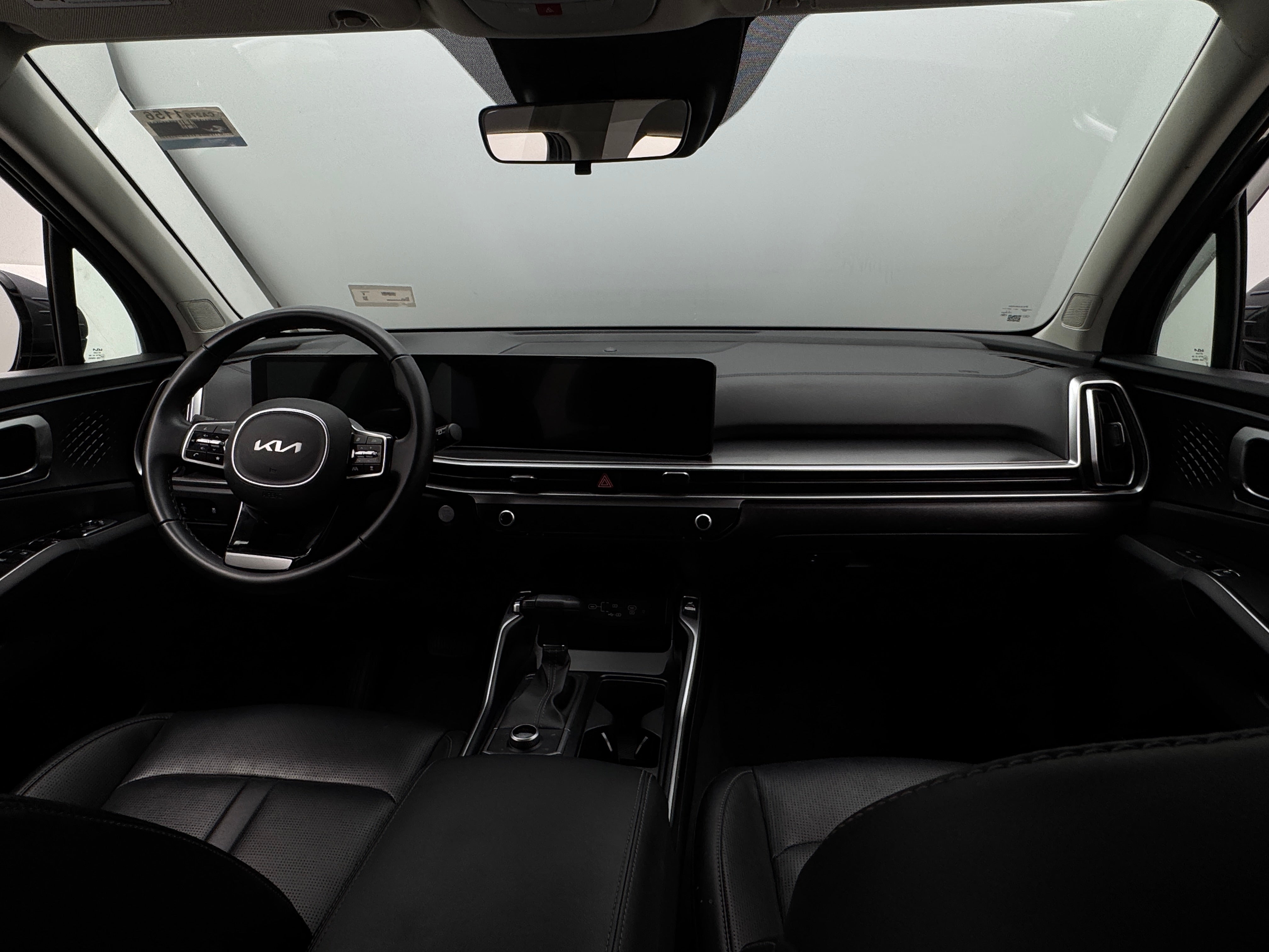 2024 Kia Sorento S 2