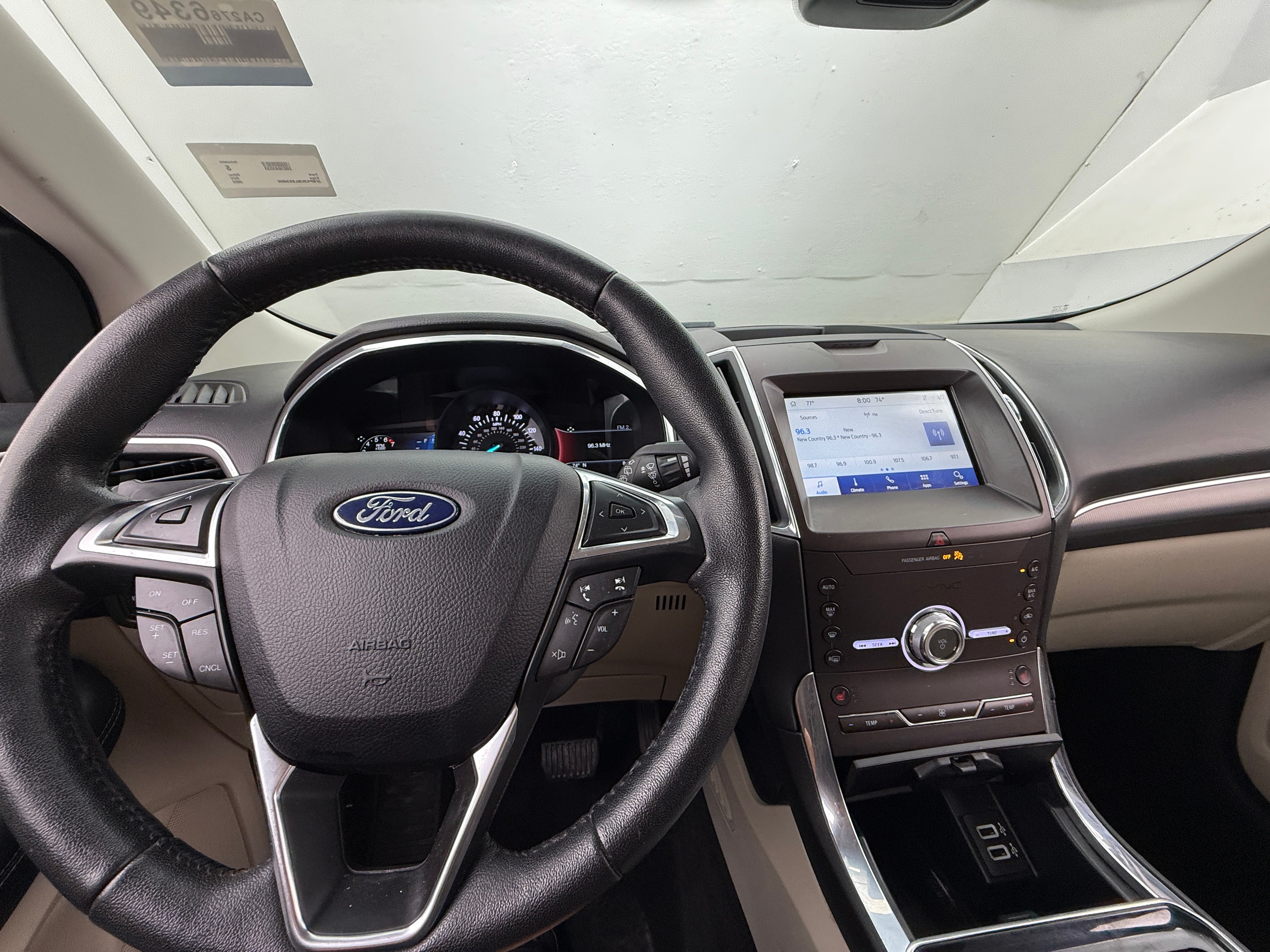 2020 Ford Edge Titanium 2