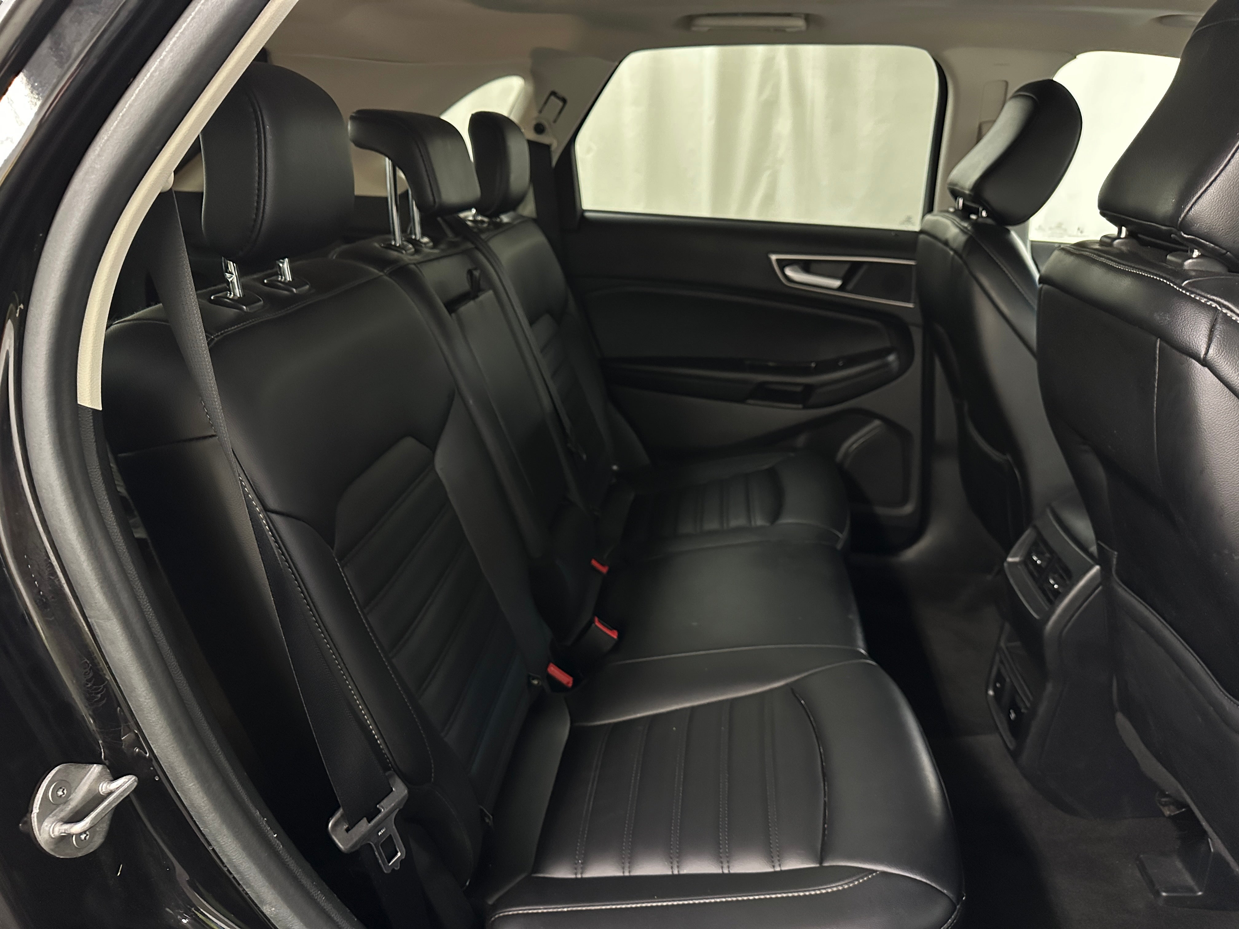 2020 Ford Edge SEL 6
