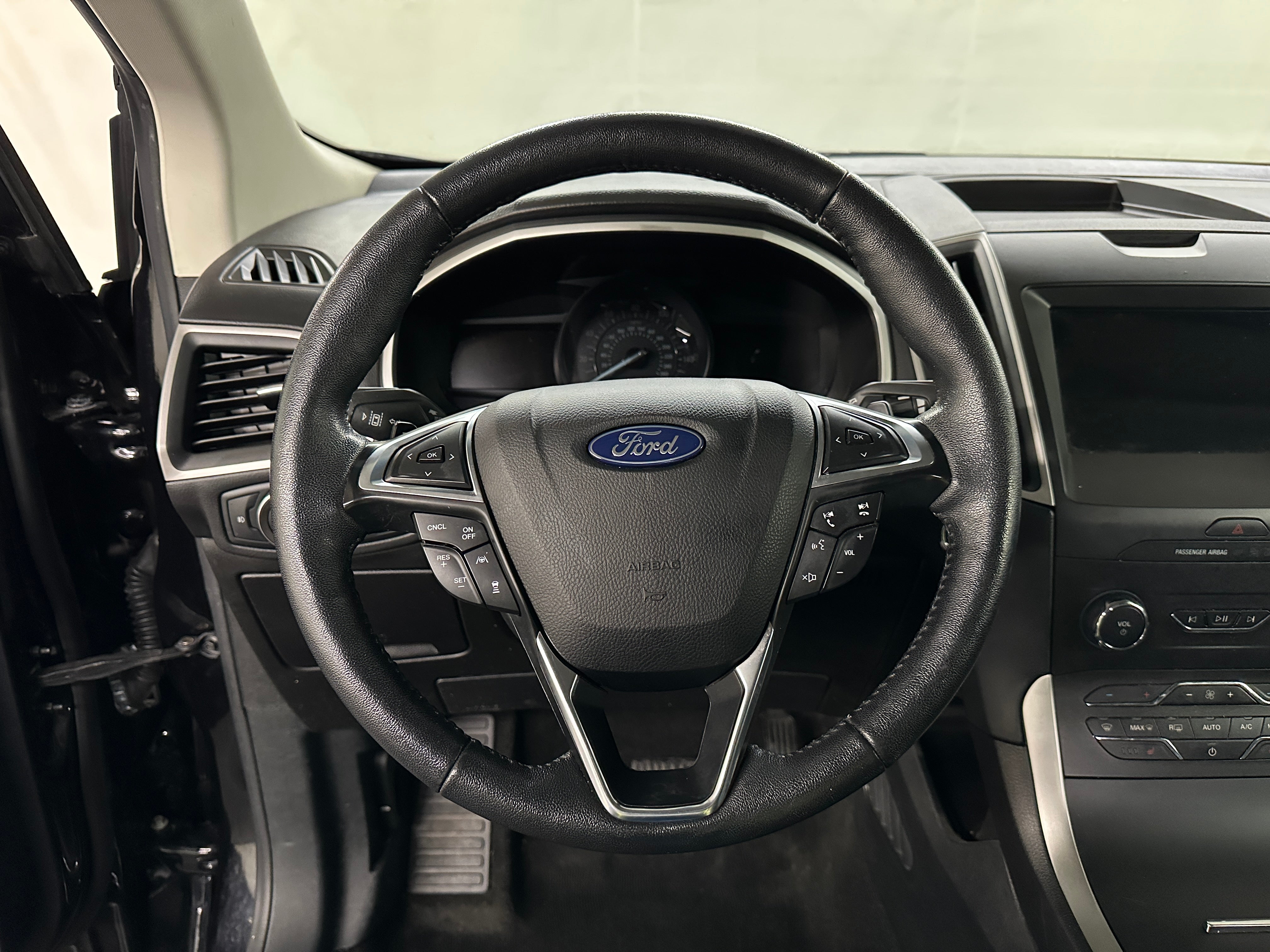 2020 Ford Edge SEL 5