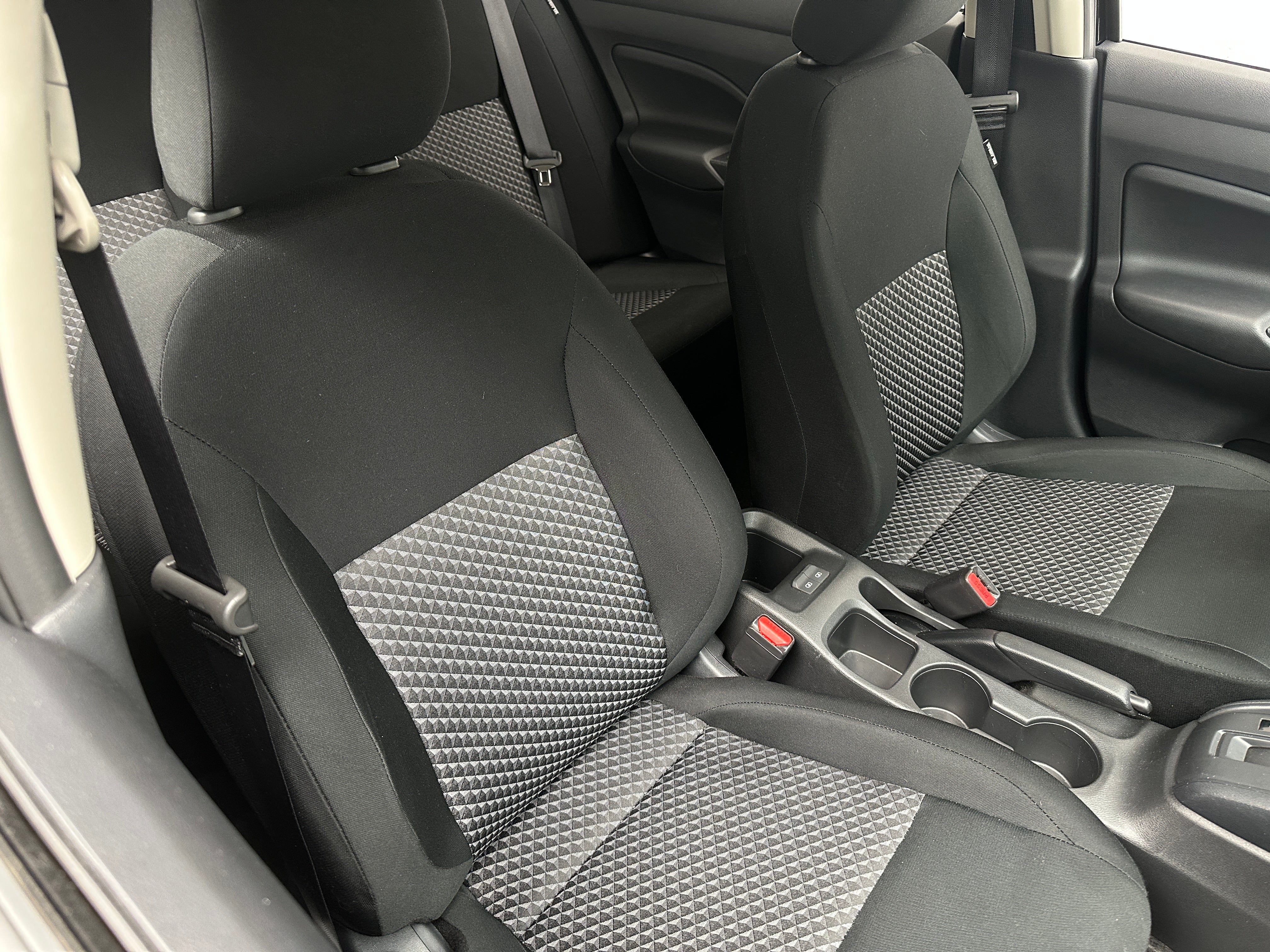 2024 Nissan Versa S 2