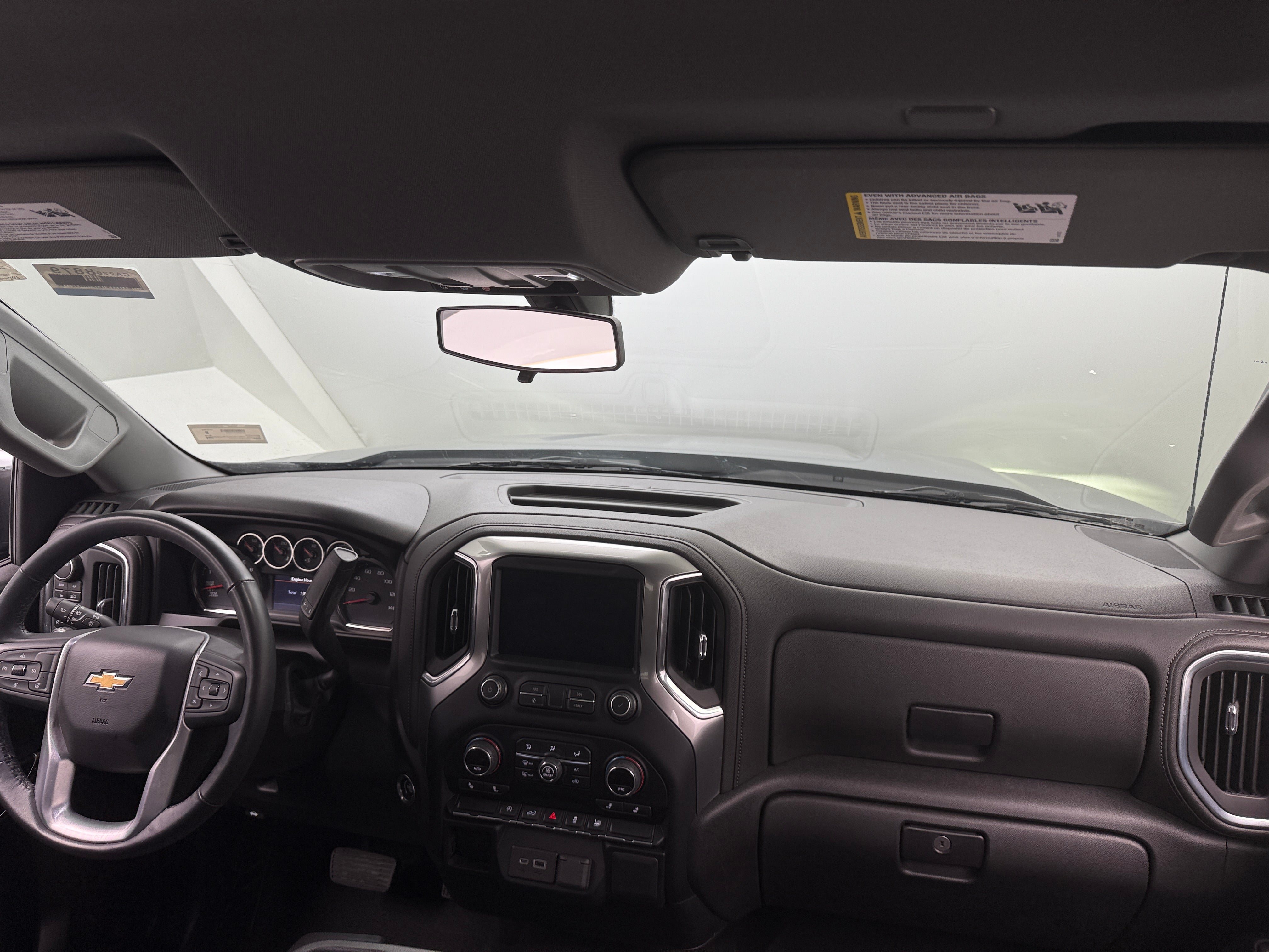 2022 Chevrolet Silverado 1500 LT 3