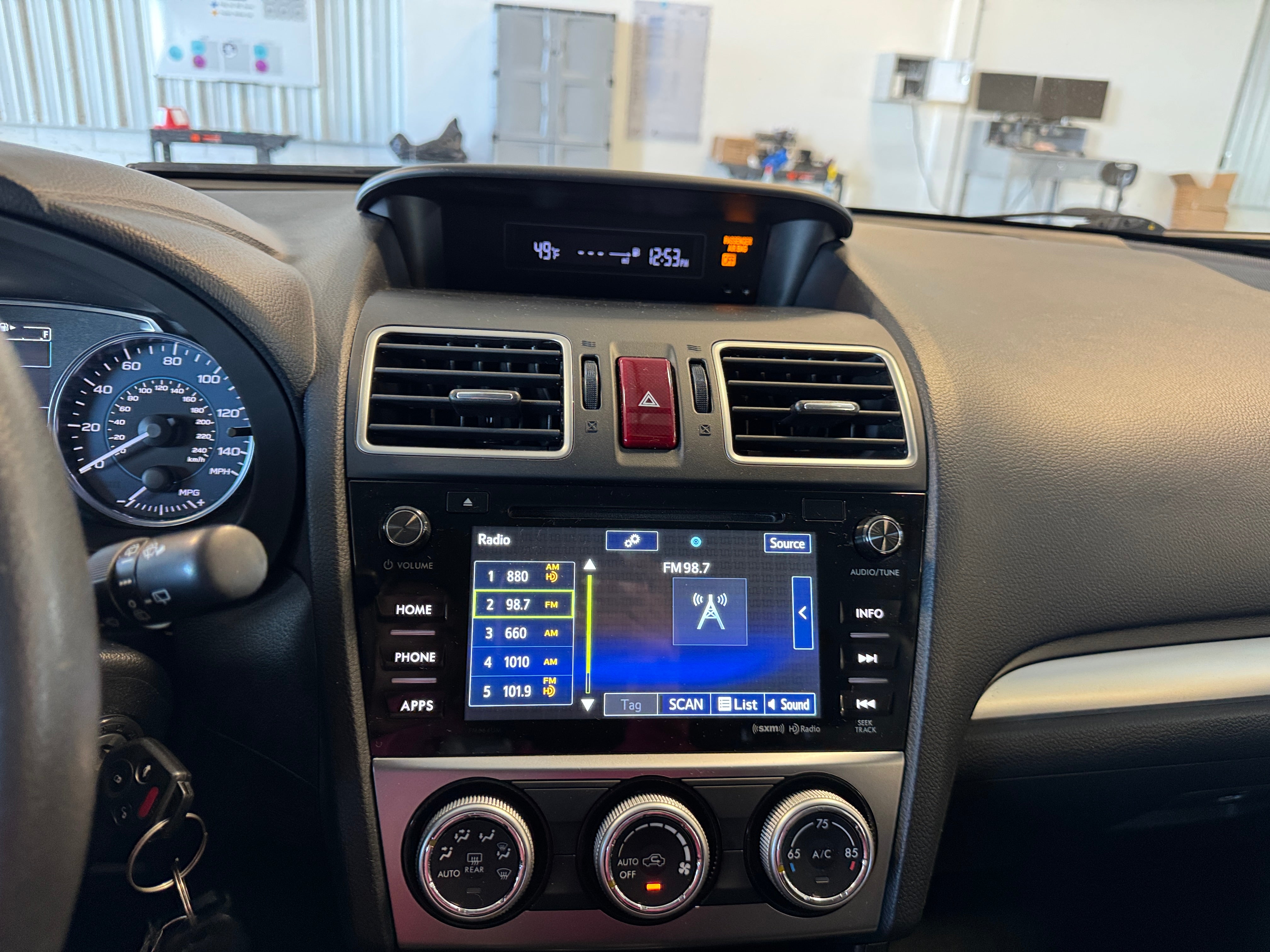 2015 Subaru XV Crosstrek Limited 3