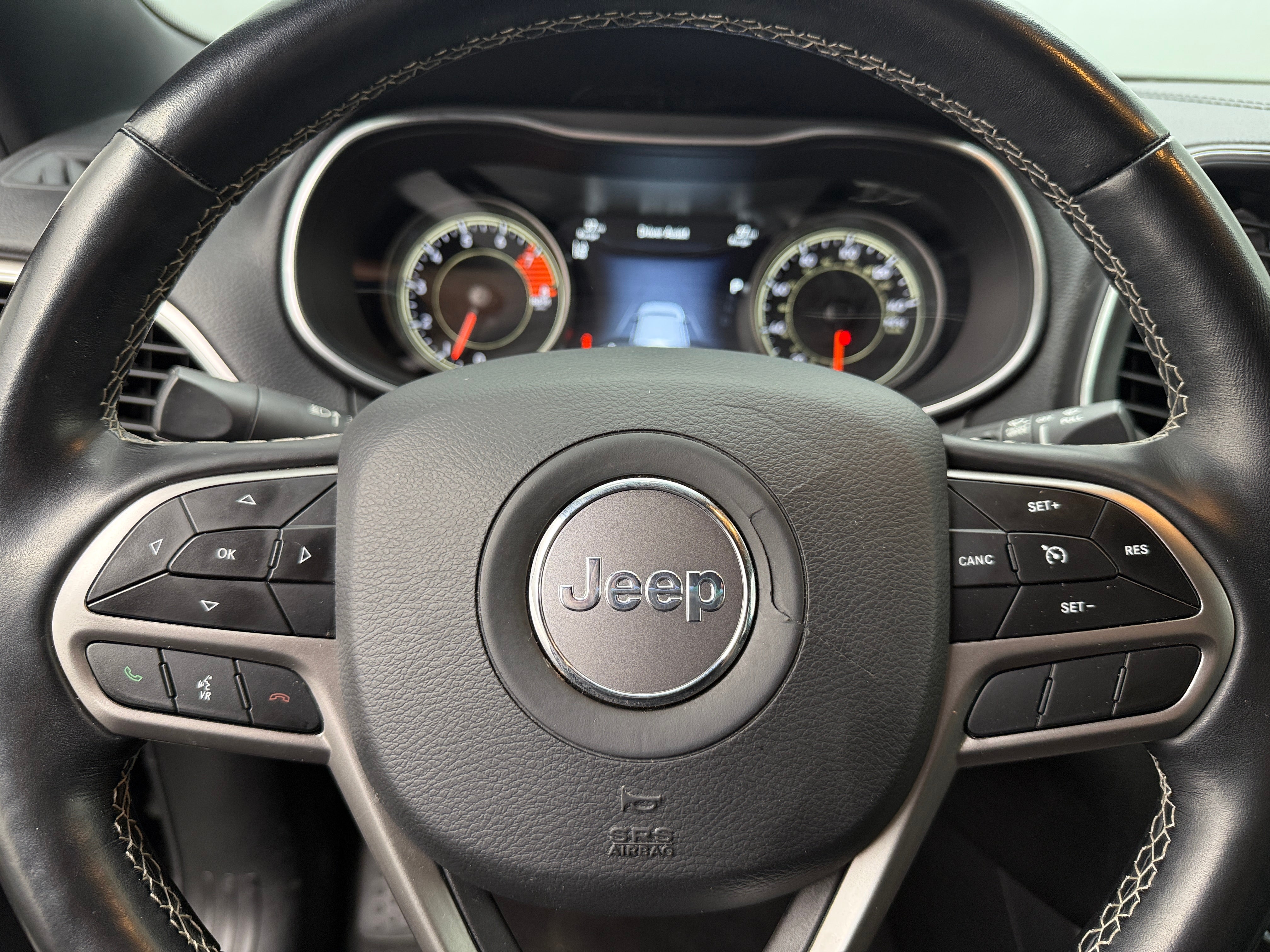 2021 Jeep Cherokee 80th Anniversary 4