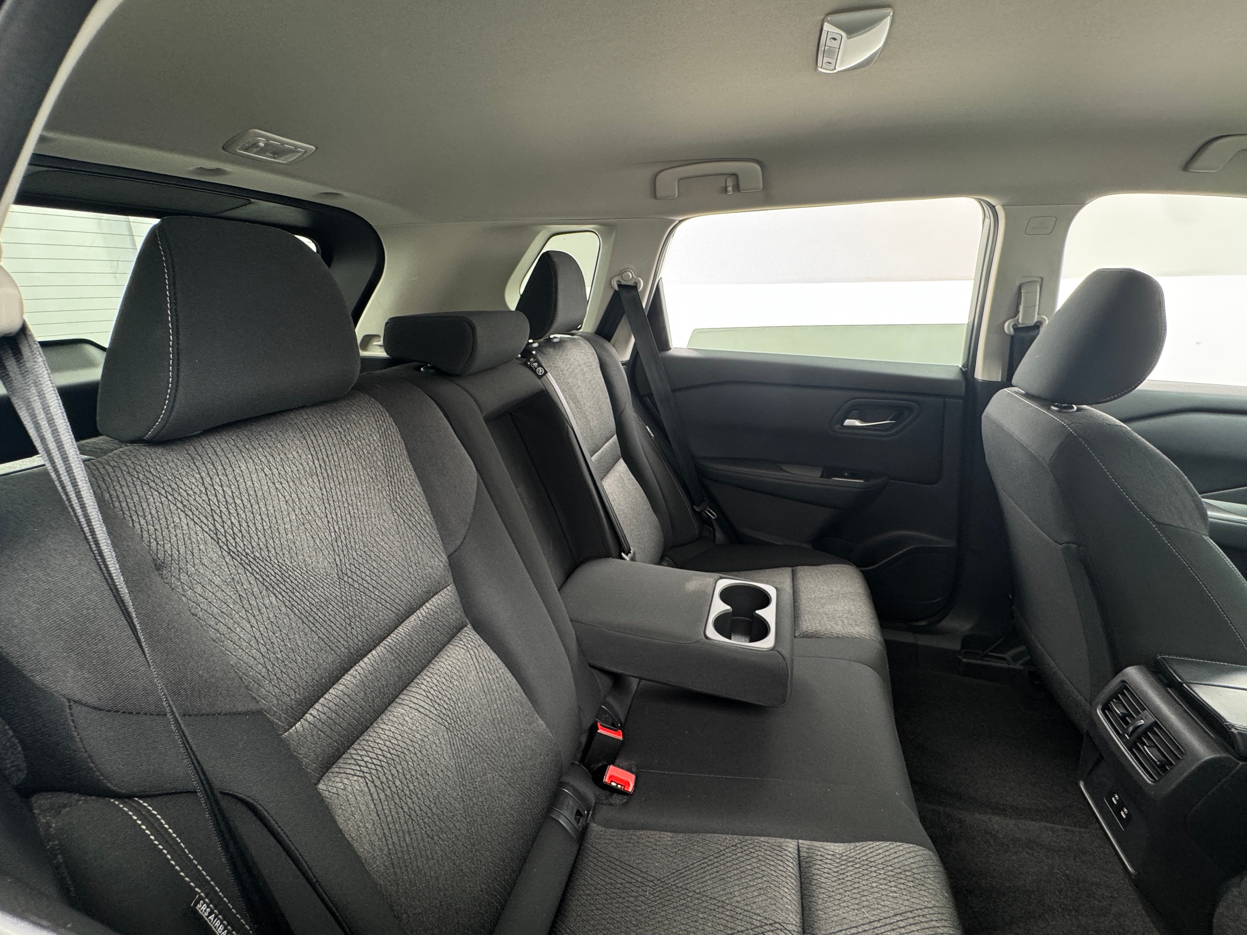 2024 Nissan Rogue SV 6