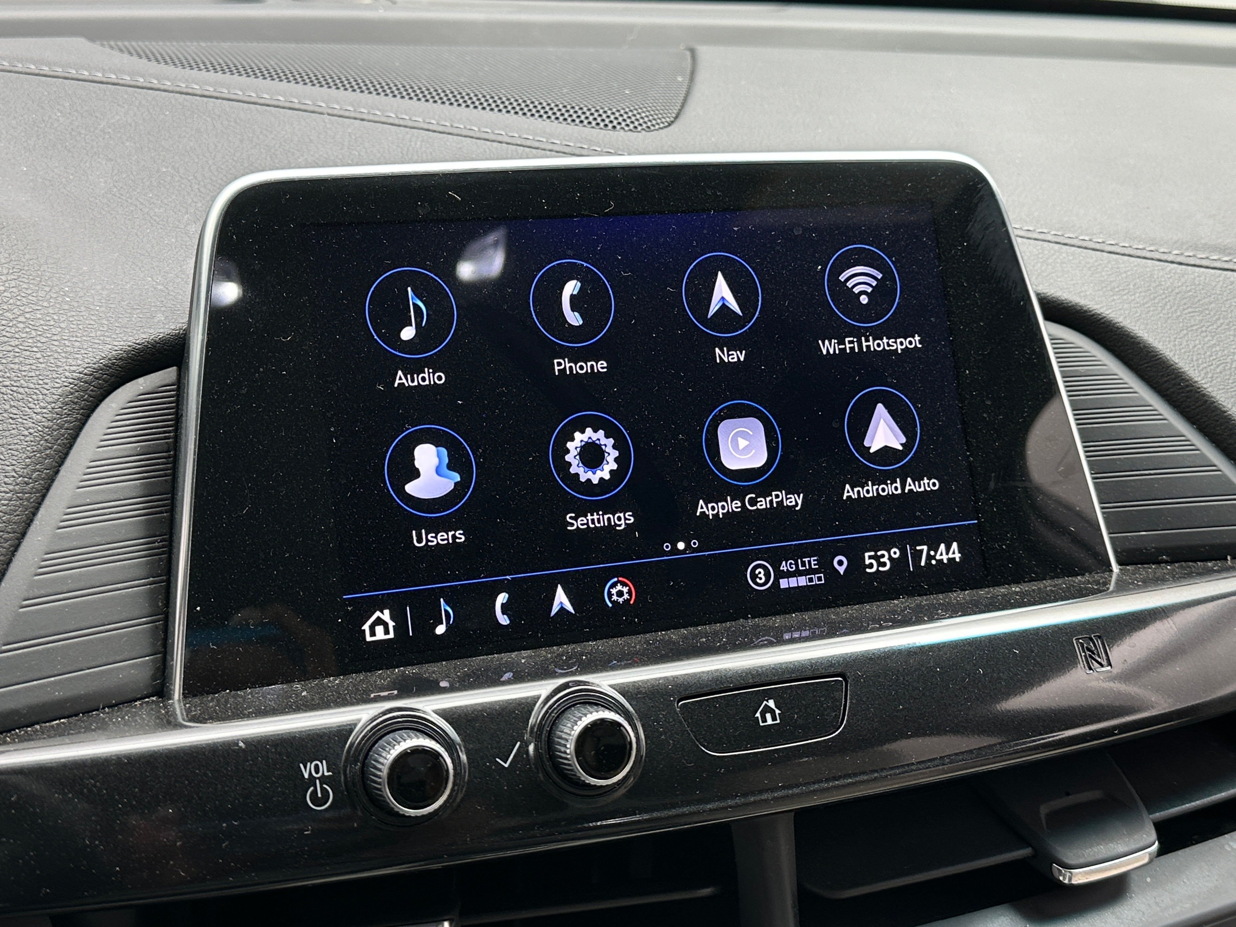 2021 Cadillac CT4 Premium Luxury 3
