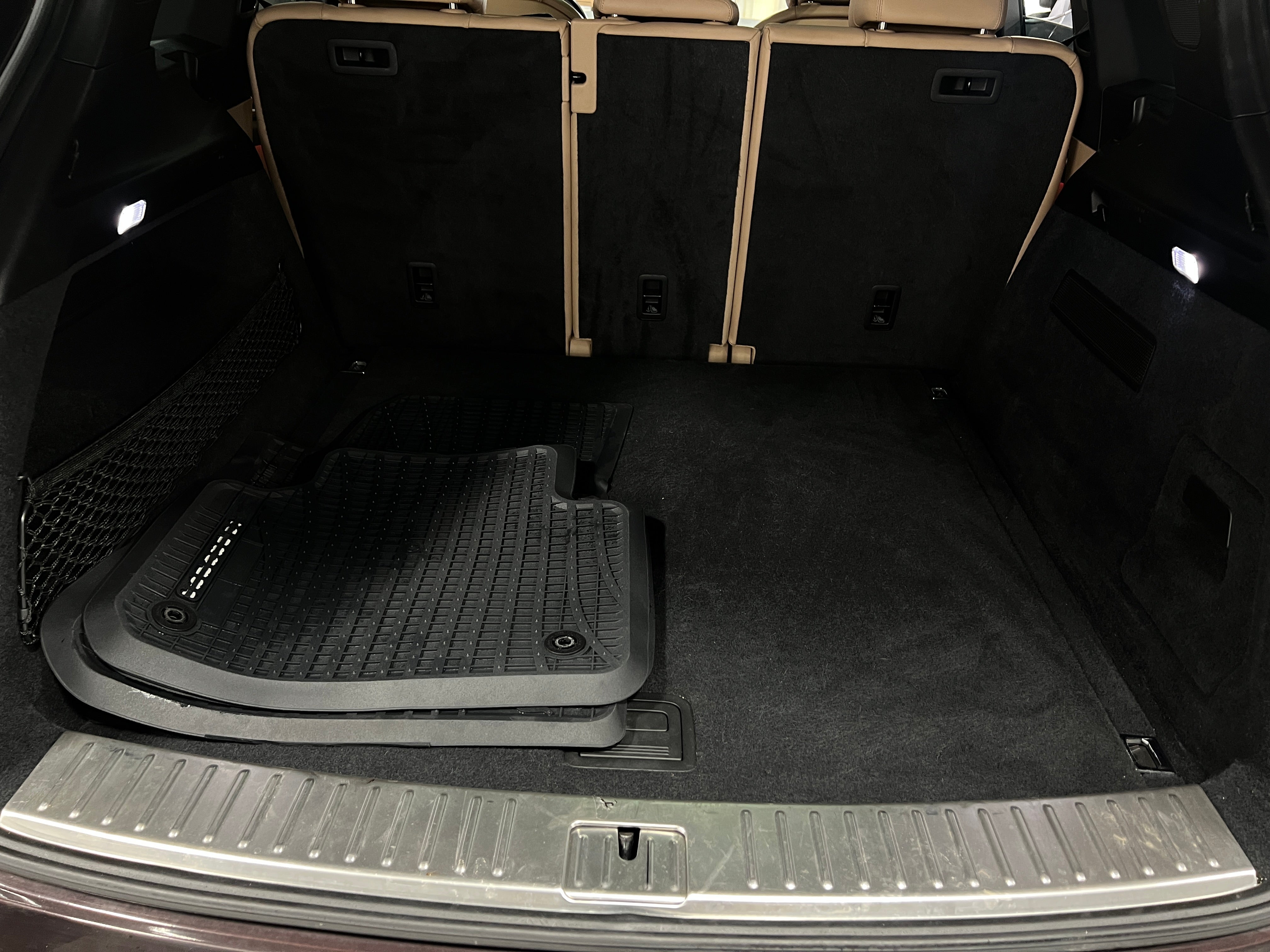 2019 Porsche Cayenne Base 6
