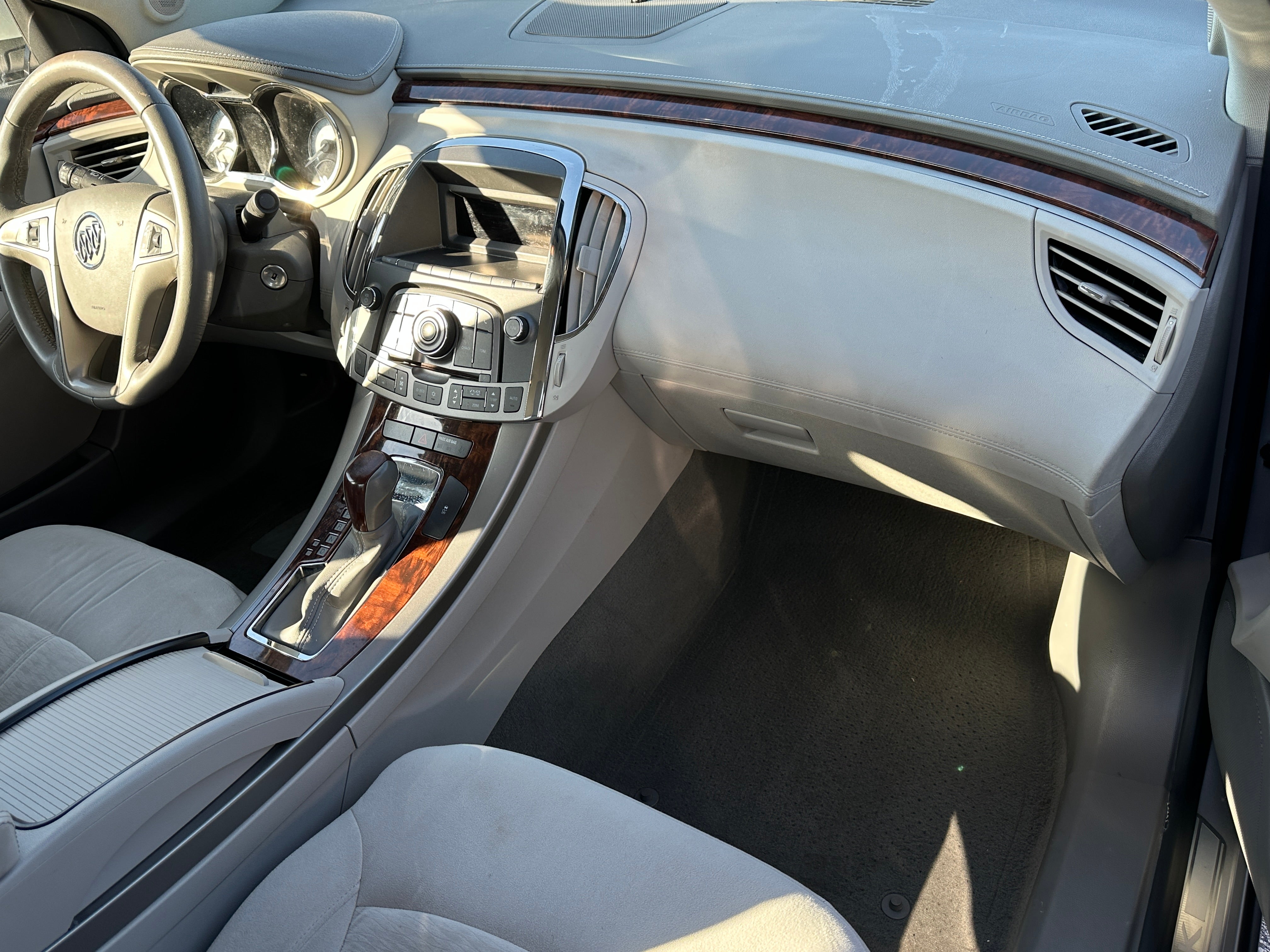 2012 Buick LaCrosse Base 3