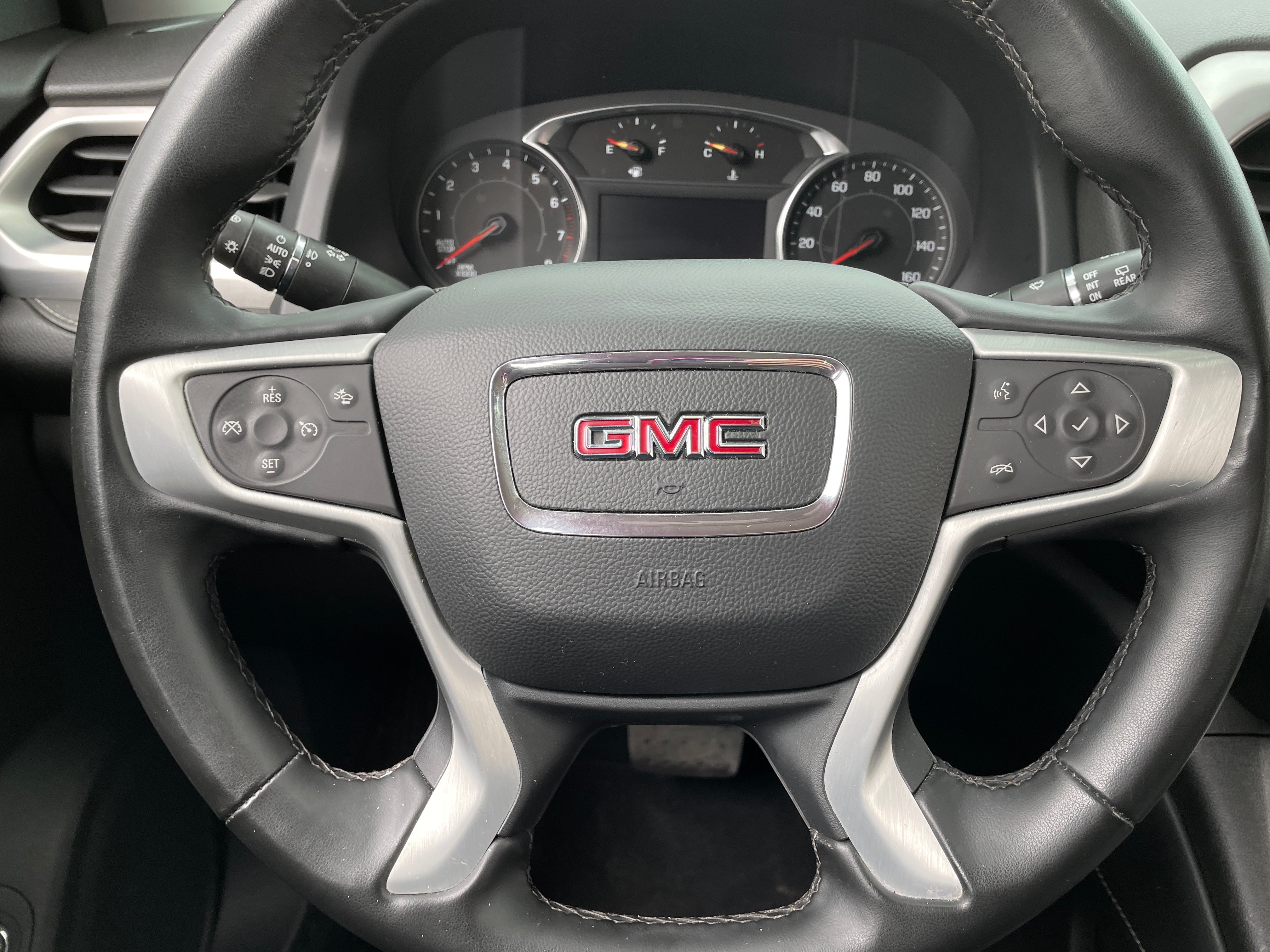 2023 GMC Acadia SLT 4