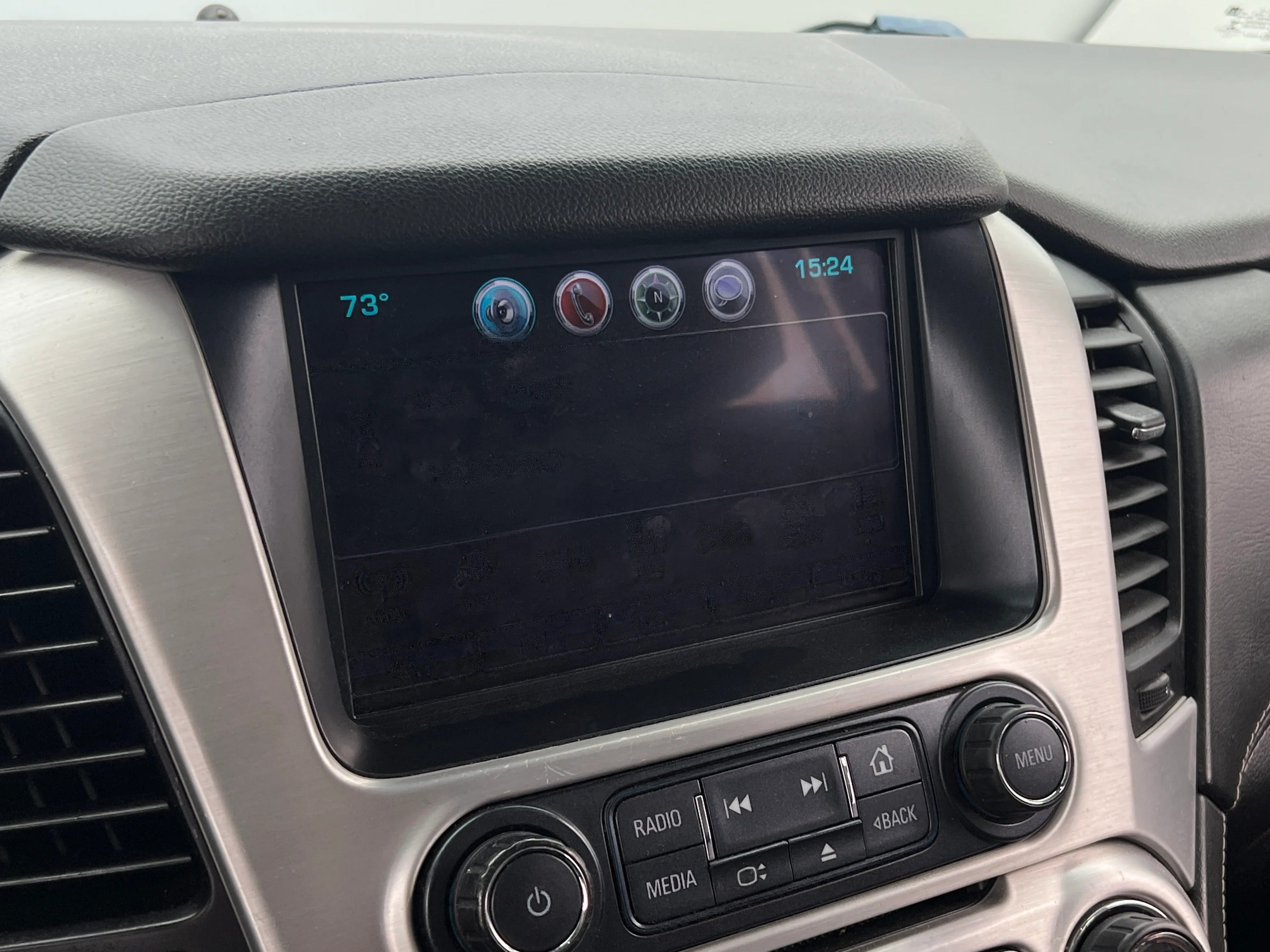 2017 GMC Yukon SLE 4