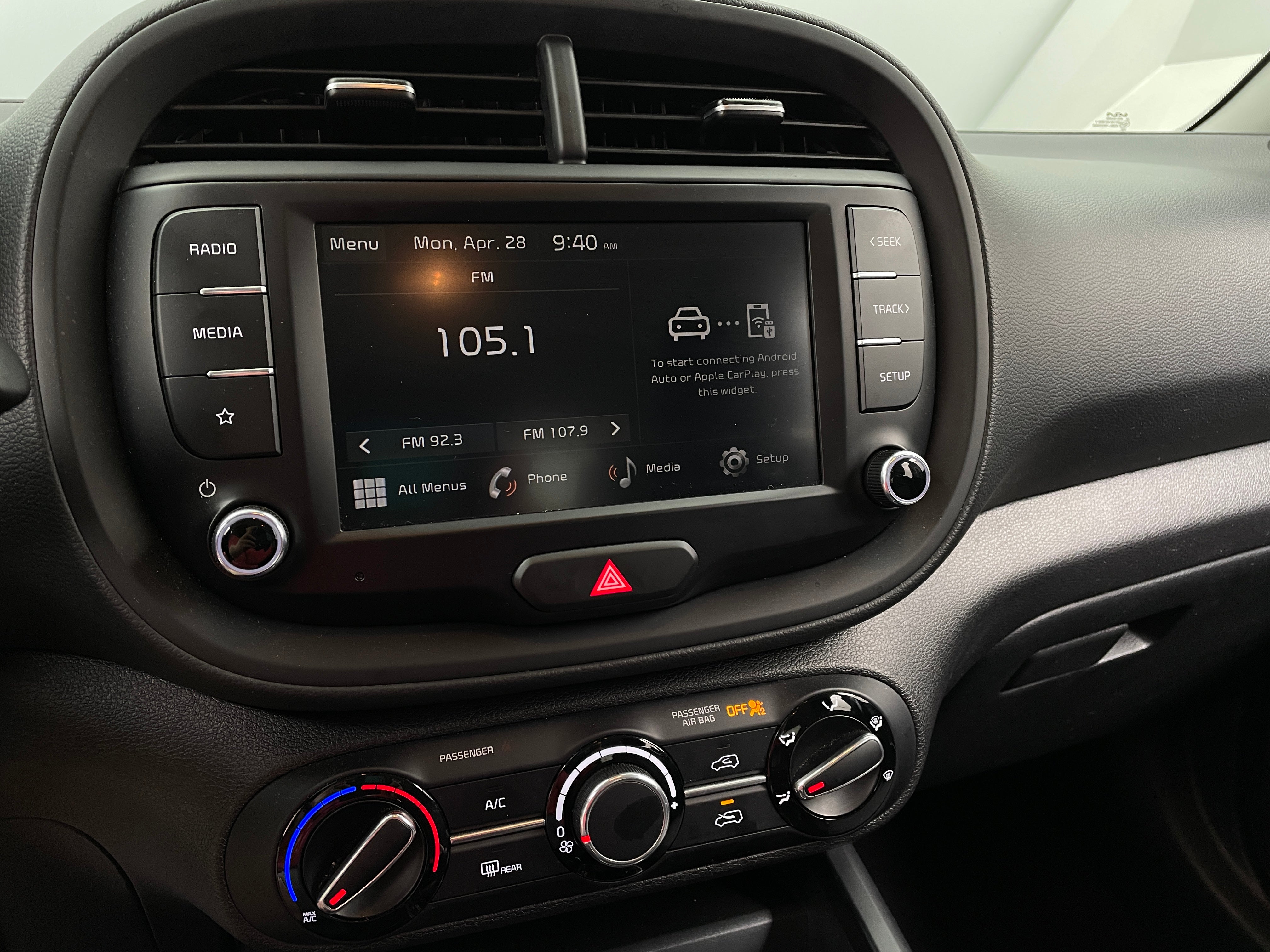 2023 Kia Soul LX 4