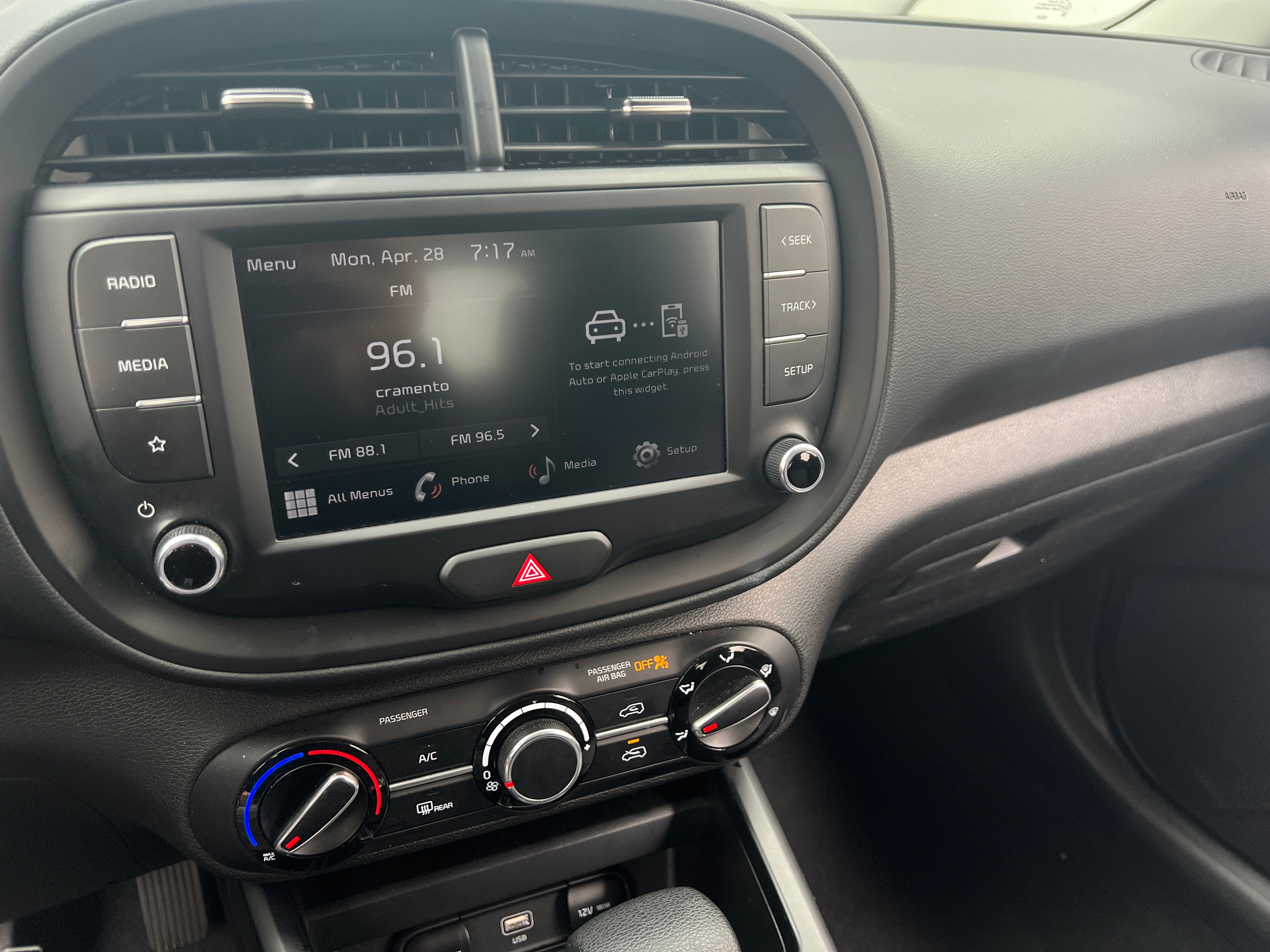 2024 Kia Soul LX 4