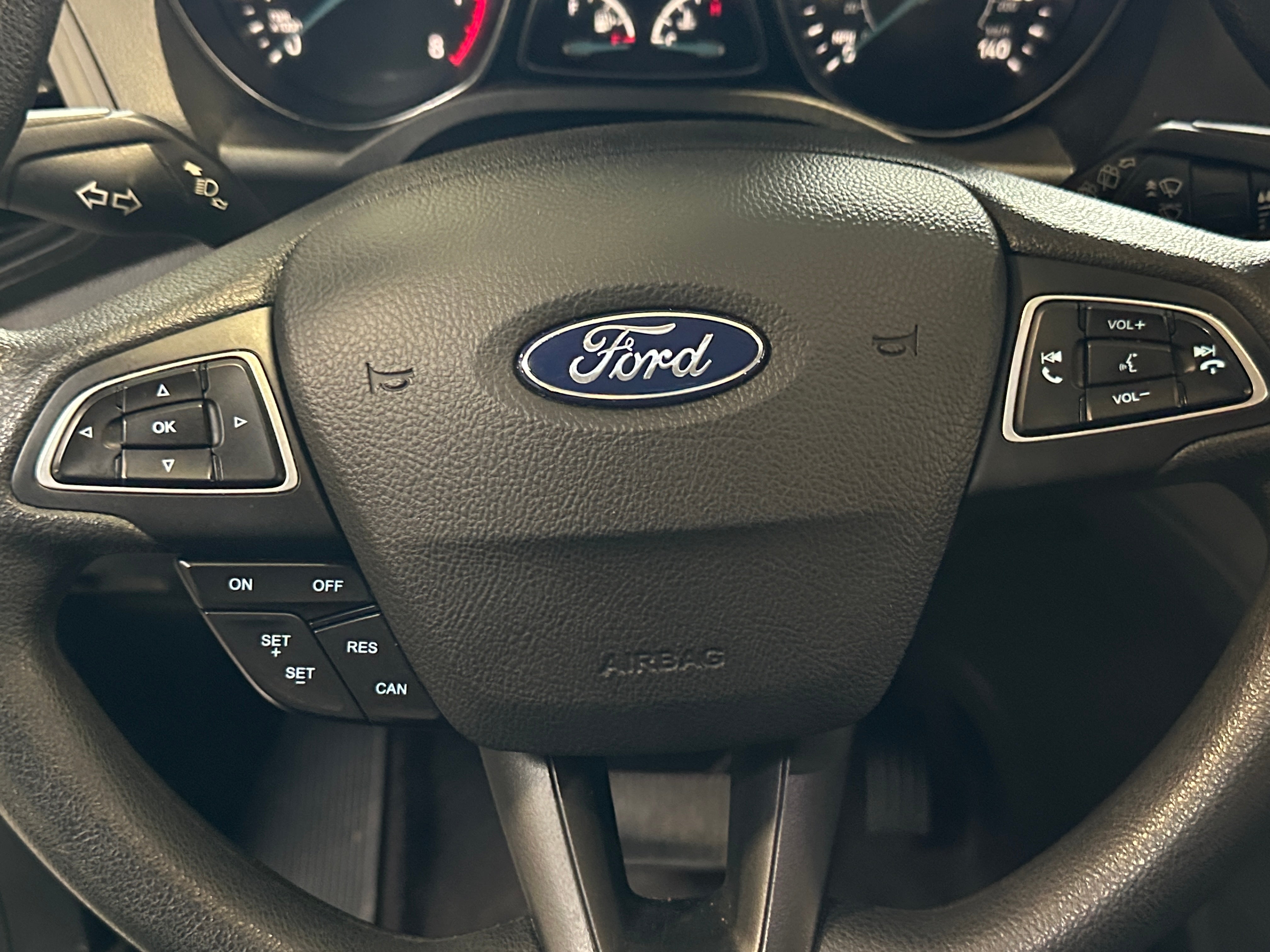 2019 Ford Escape S 5