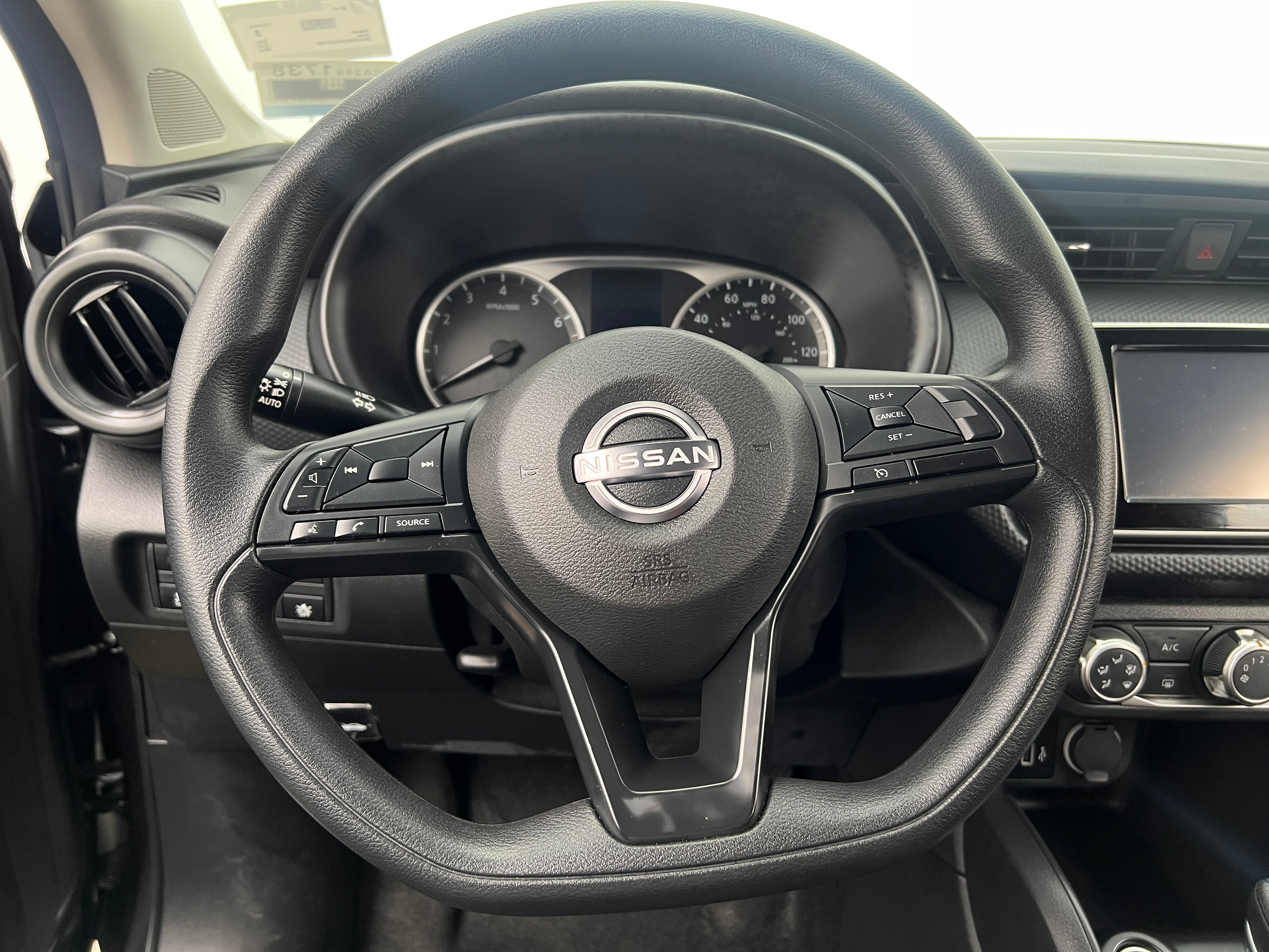 2023 Nissan Kicks S 5