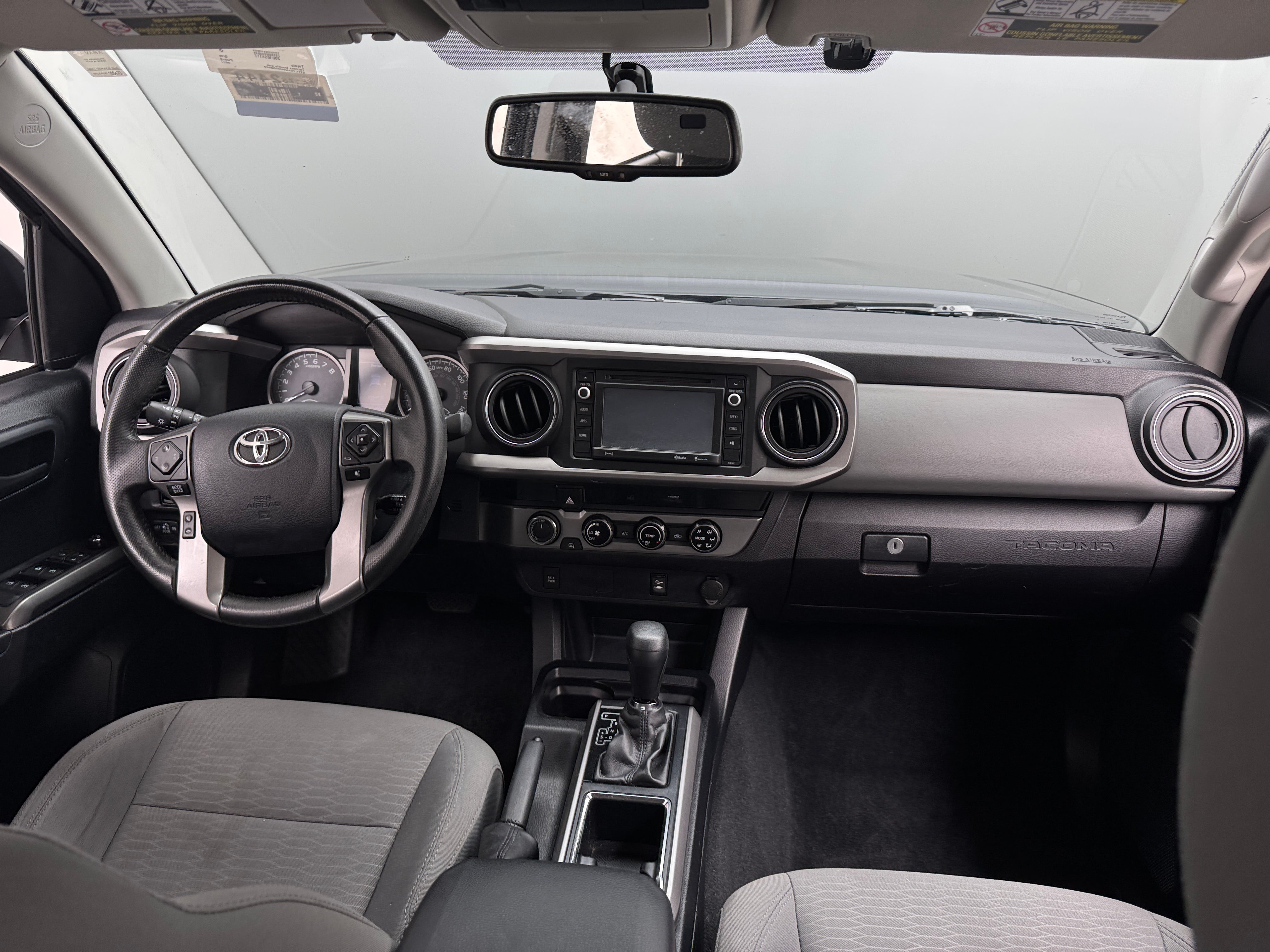 2017 Toyota Tacoma SR5 3