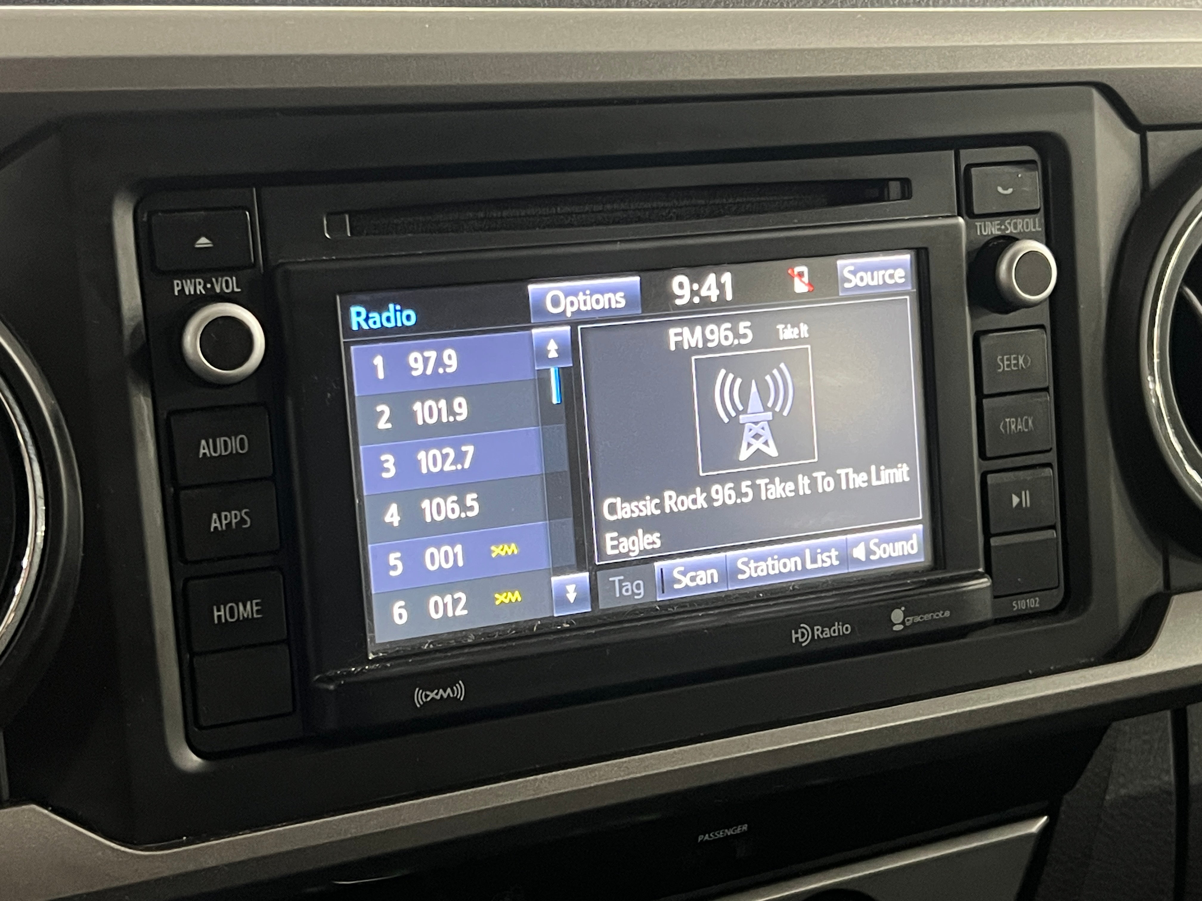 2017 Toyota Tacoma SR5 4