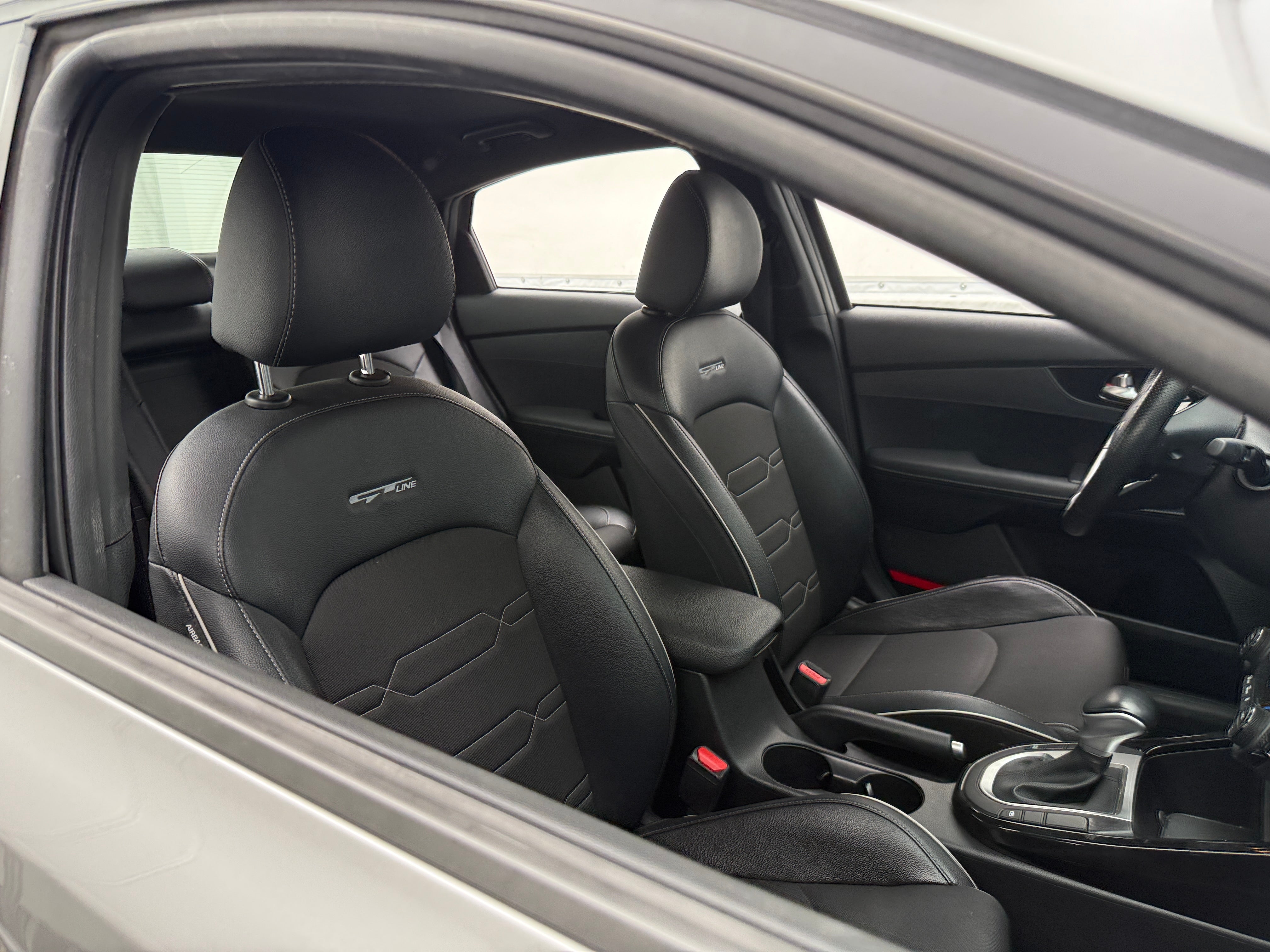 2023 Kia Forte GT-Line 2