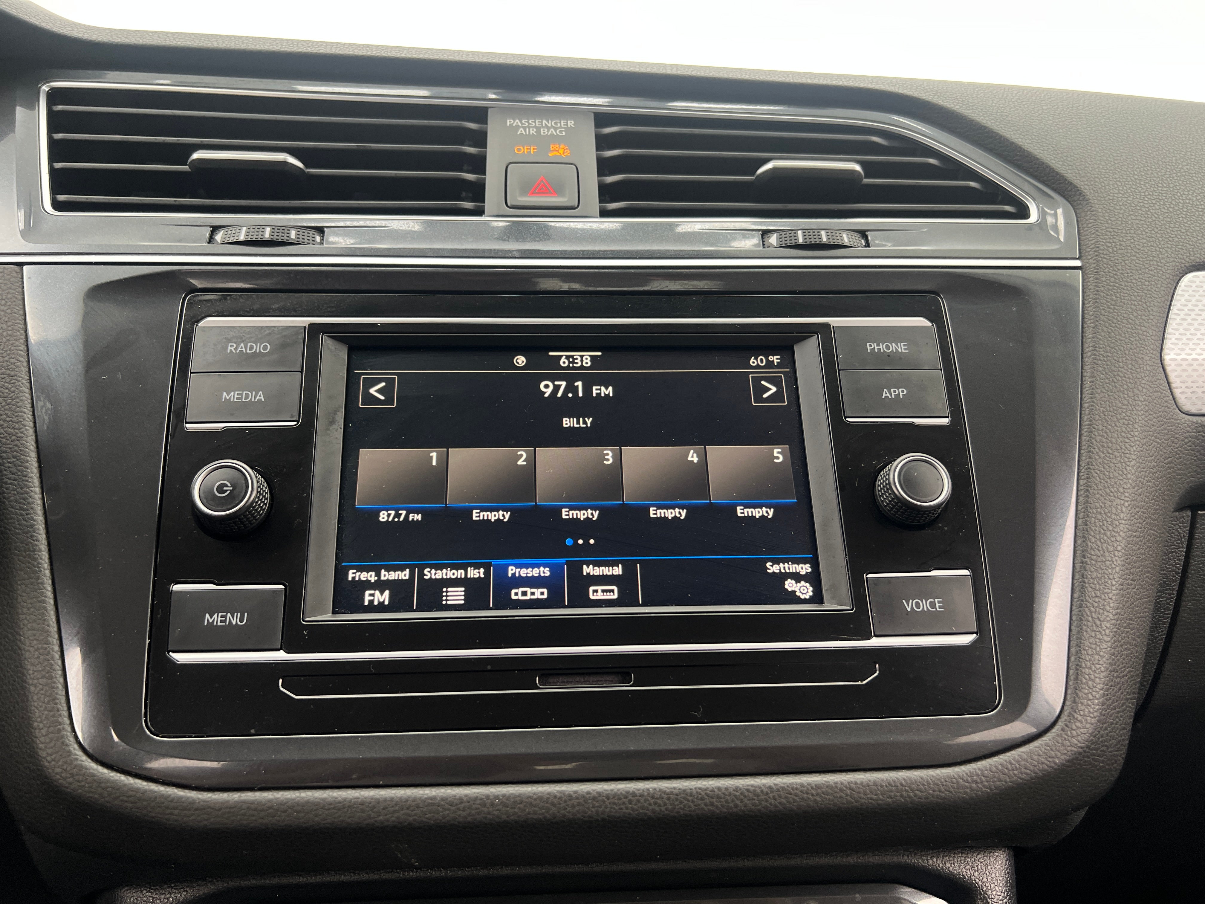 2022 Volkswagen Tiguan S 4
