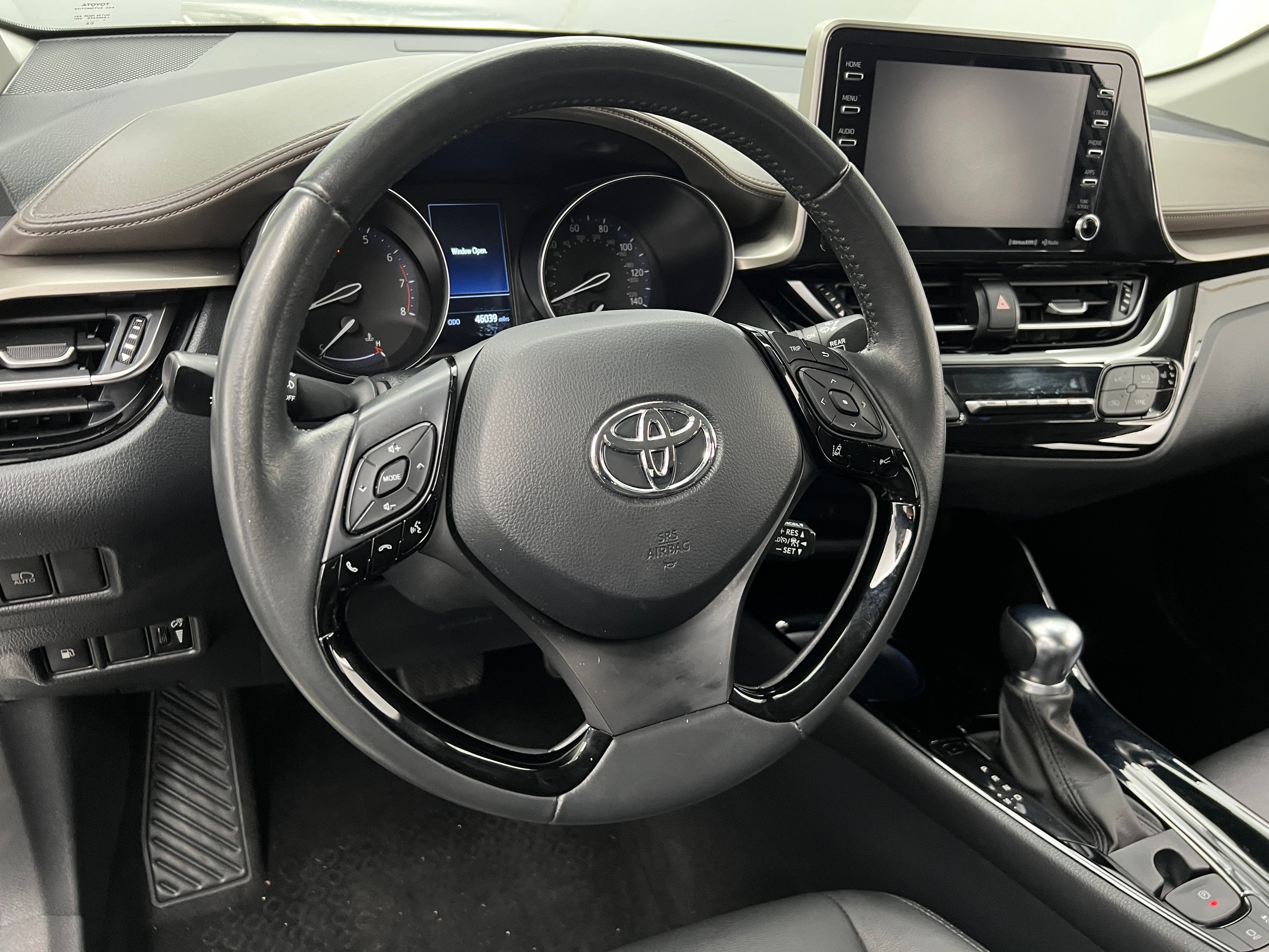 2022 Toyota C-HR Limited 4