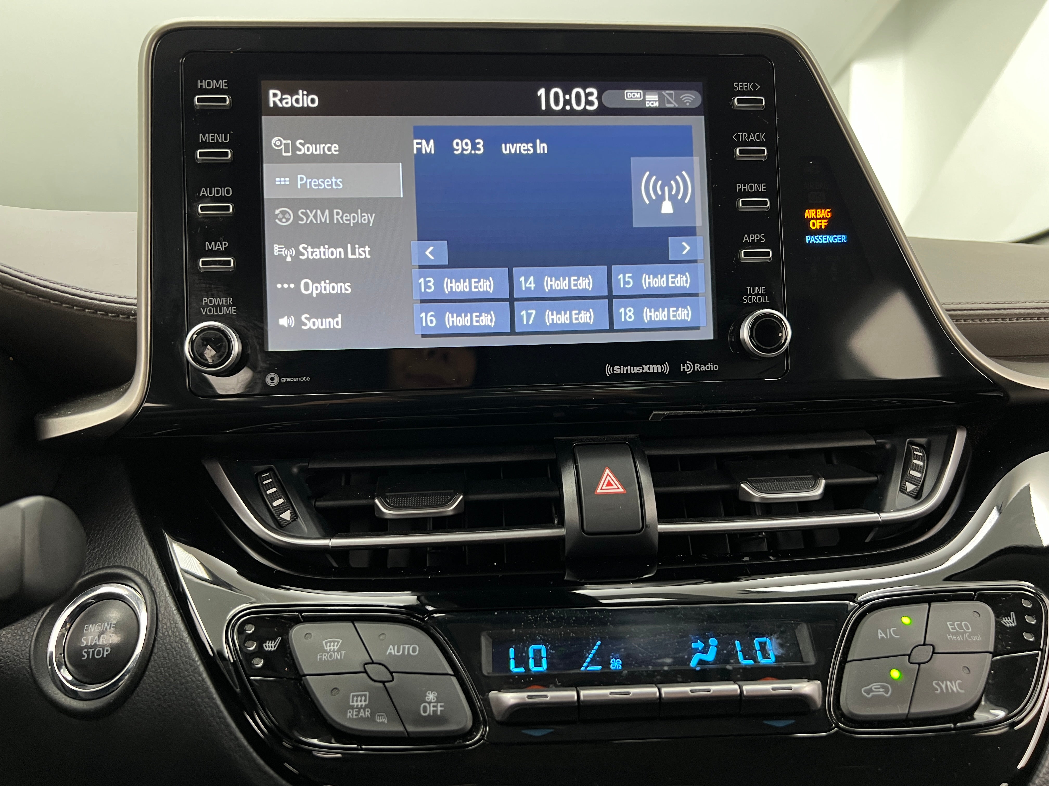 2022 Toyota C-HR Limited 3