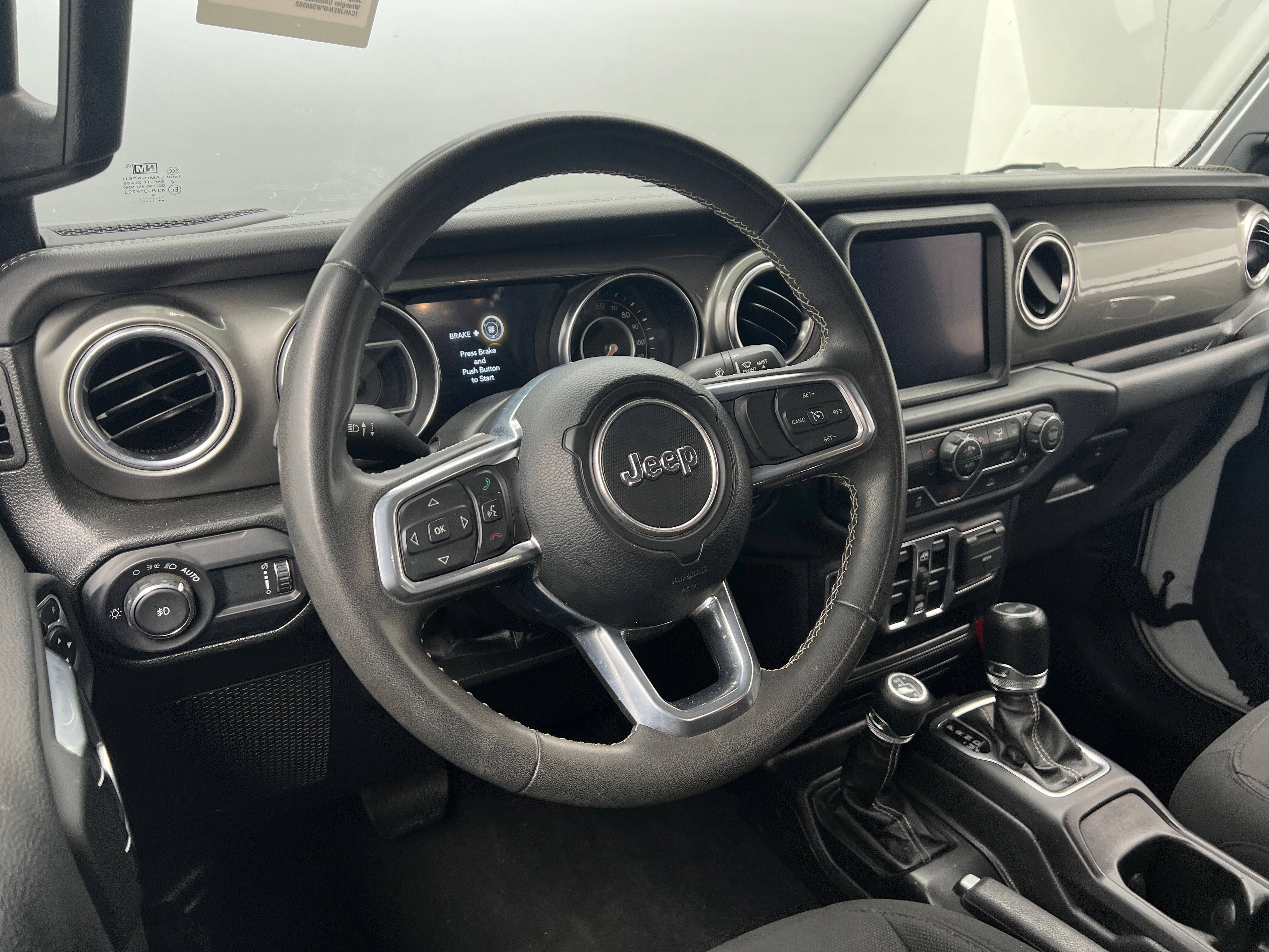 2023 Jeep Wrangler Unlimited Sahara 5