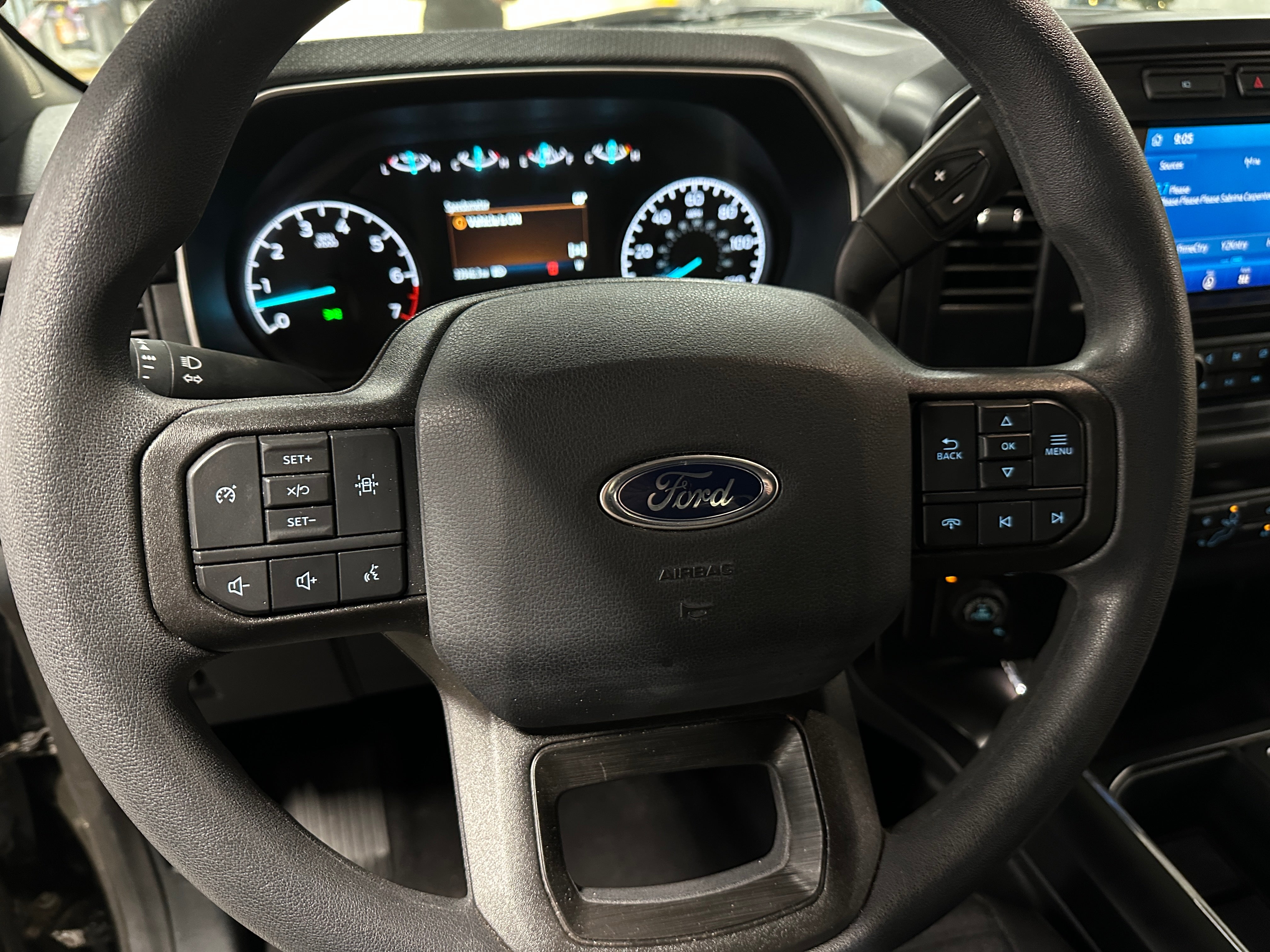 2023 Ford Econoline E-150 5