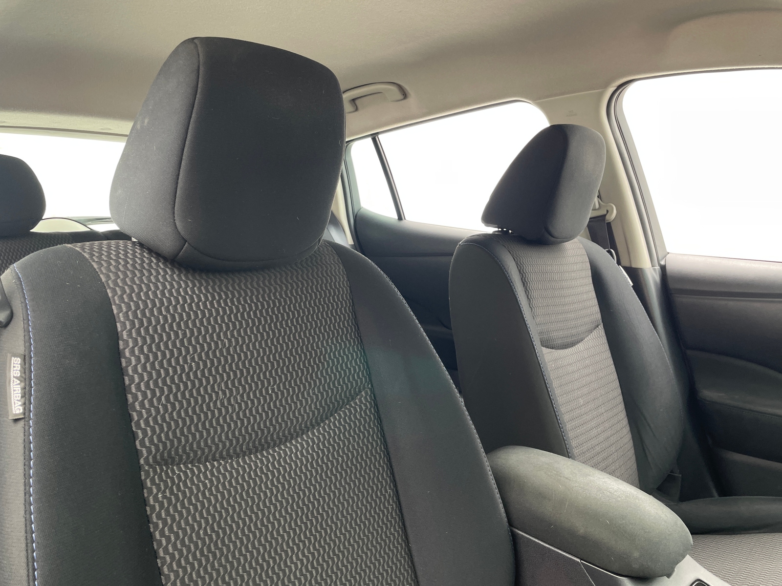 Thumbnail: 2015 Nissan Leaf - 2