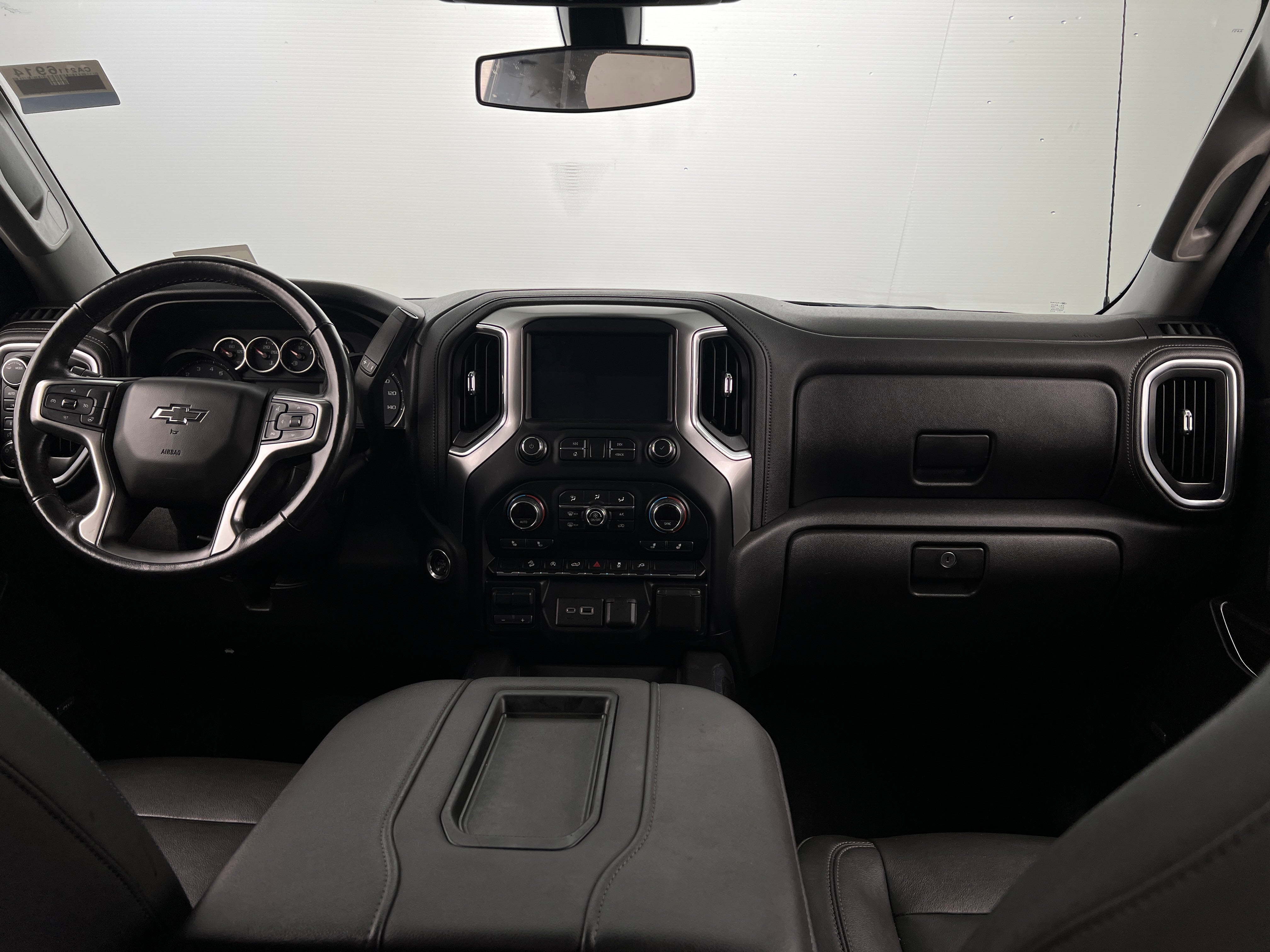 2020 Chevrolet Silverado 1500 RST 2