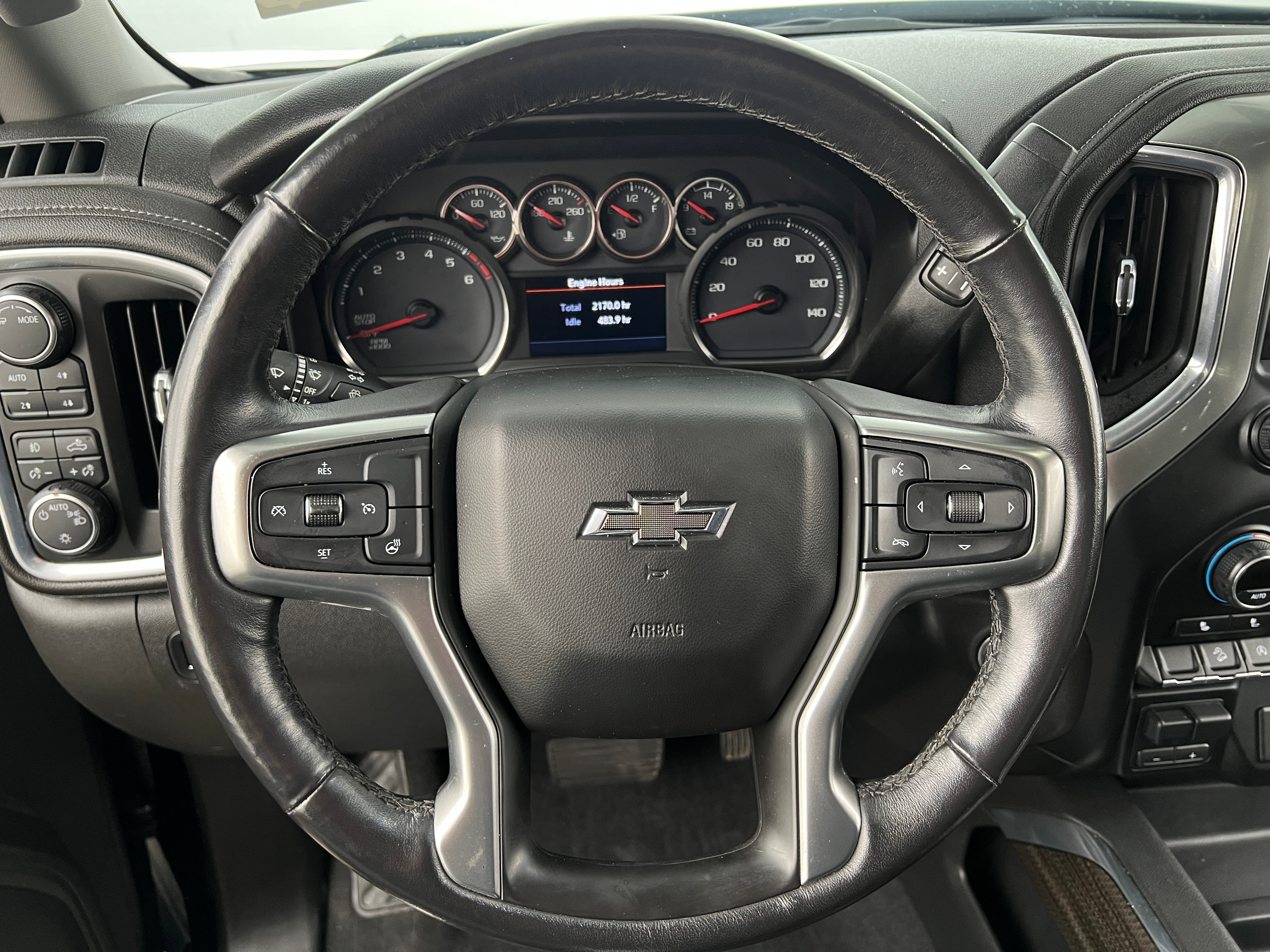 2020 Chevrolet Silverado 1500 RST 4