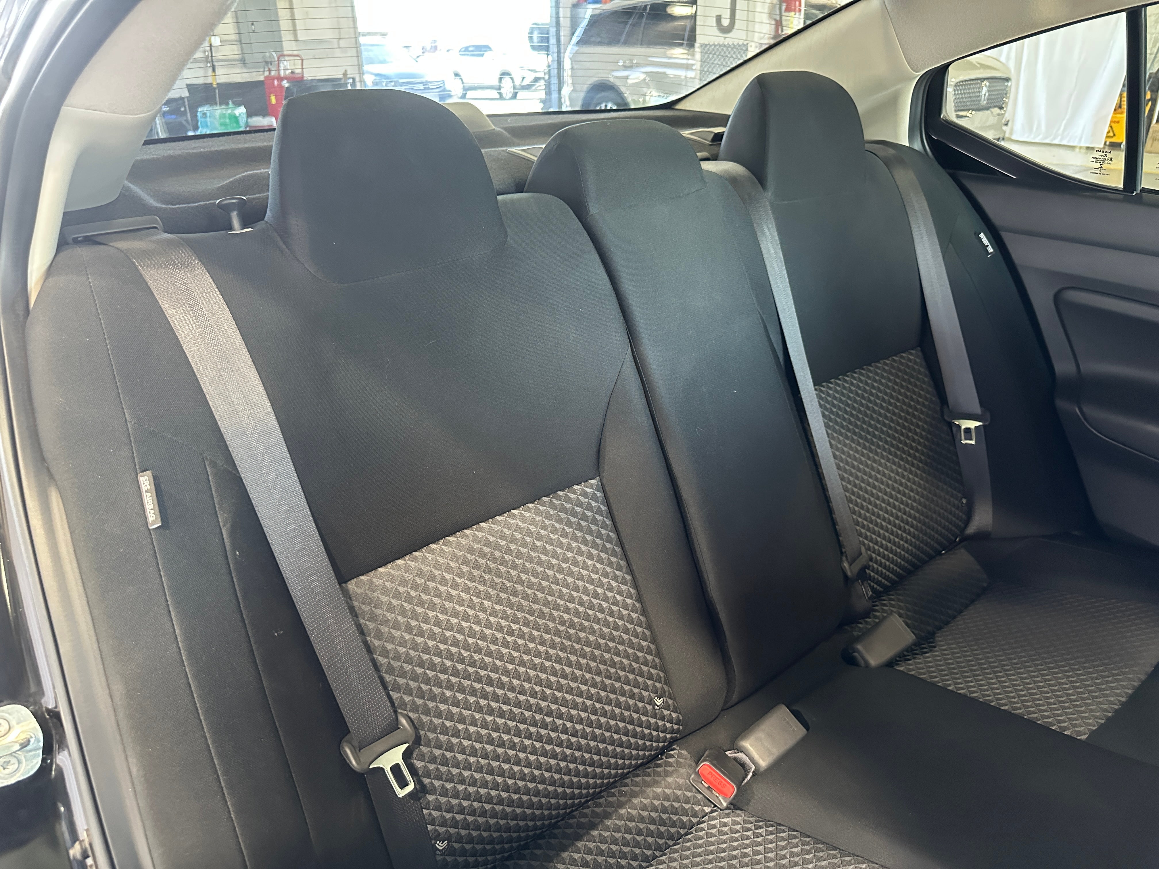 2021 Nissan Versa S 6