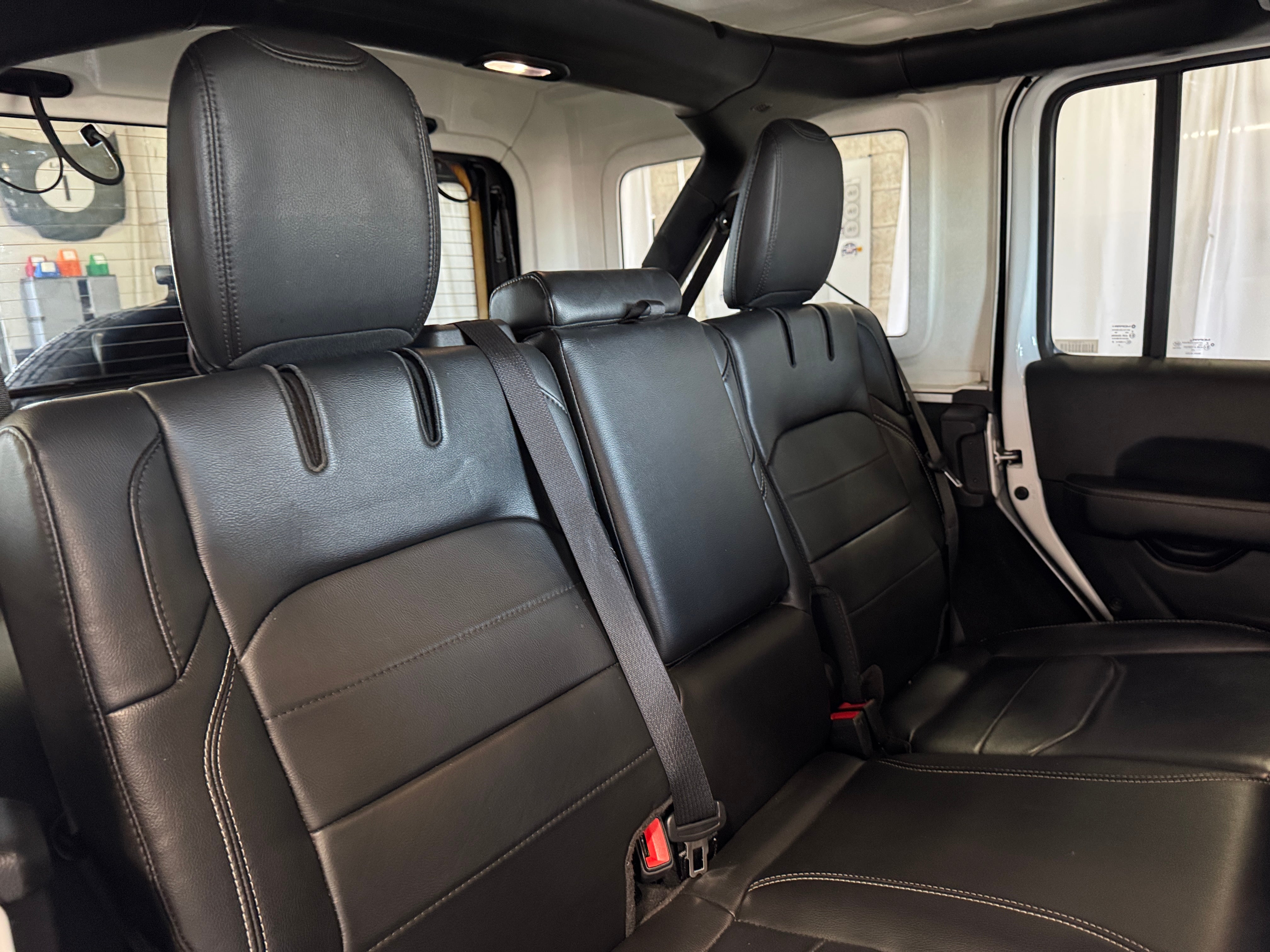 2023 Jeep Wrangler Sahara 4xe 5