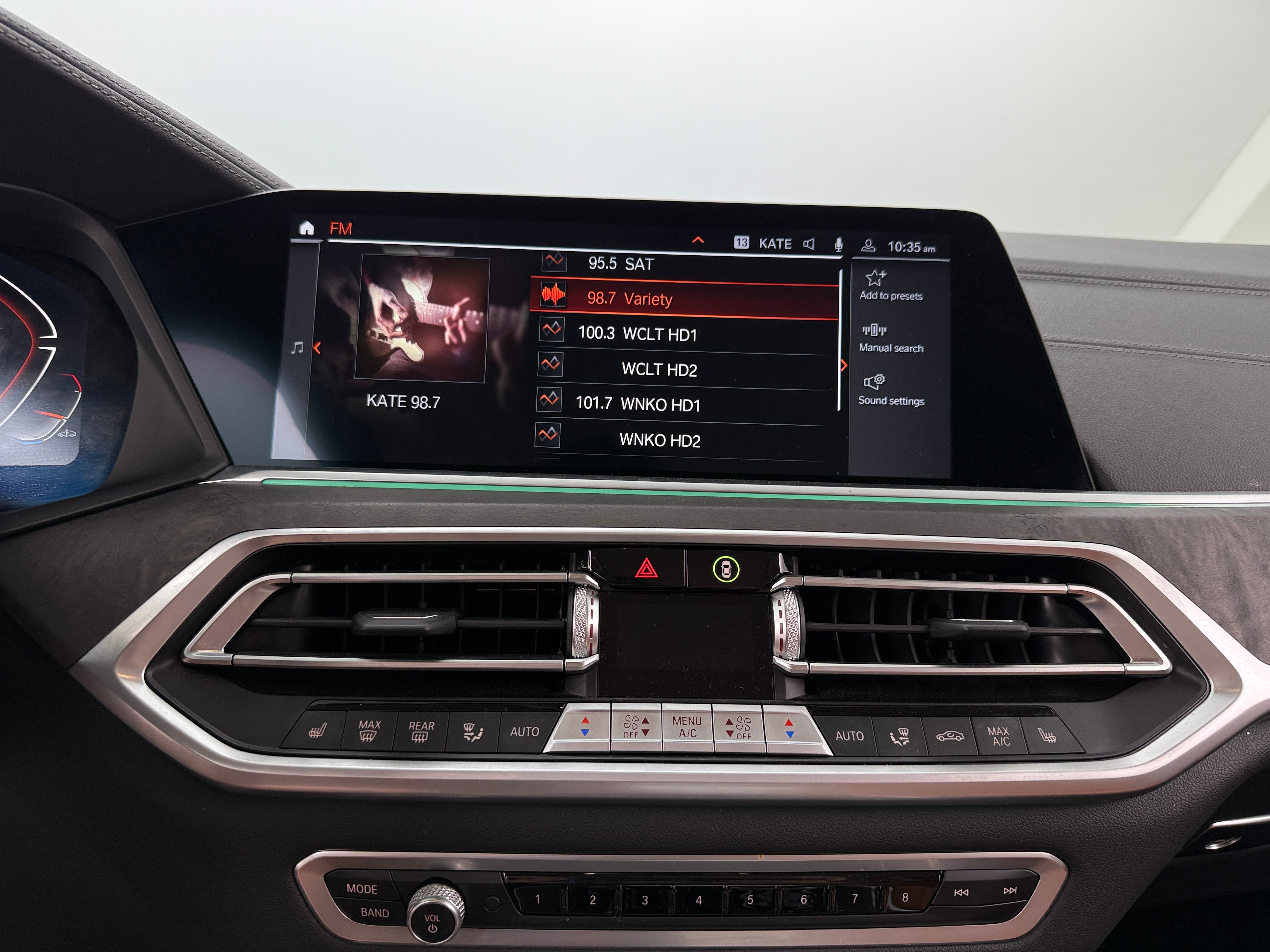 2021 BMW X7 xDrive40i 3