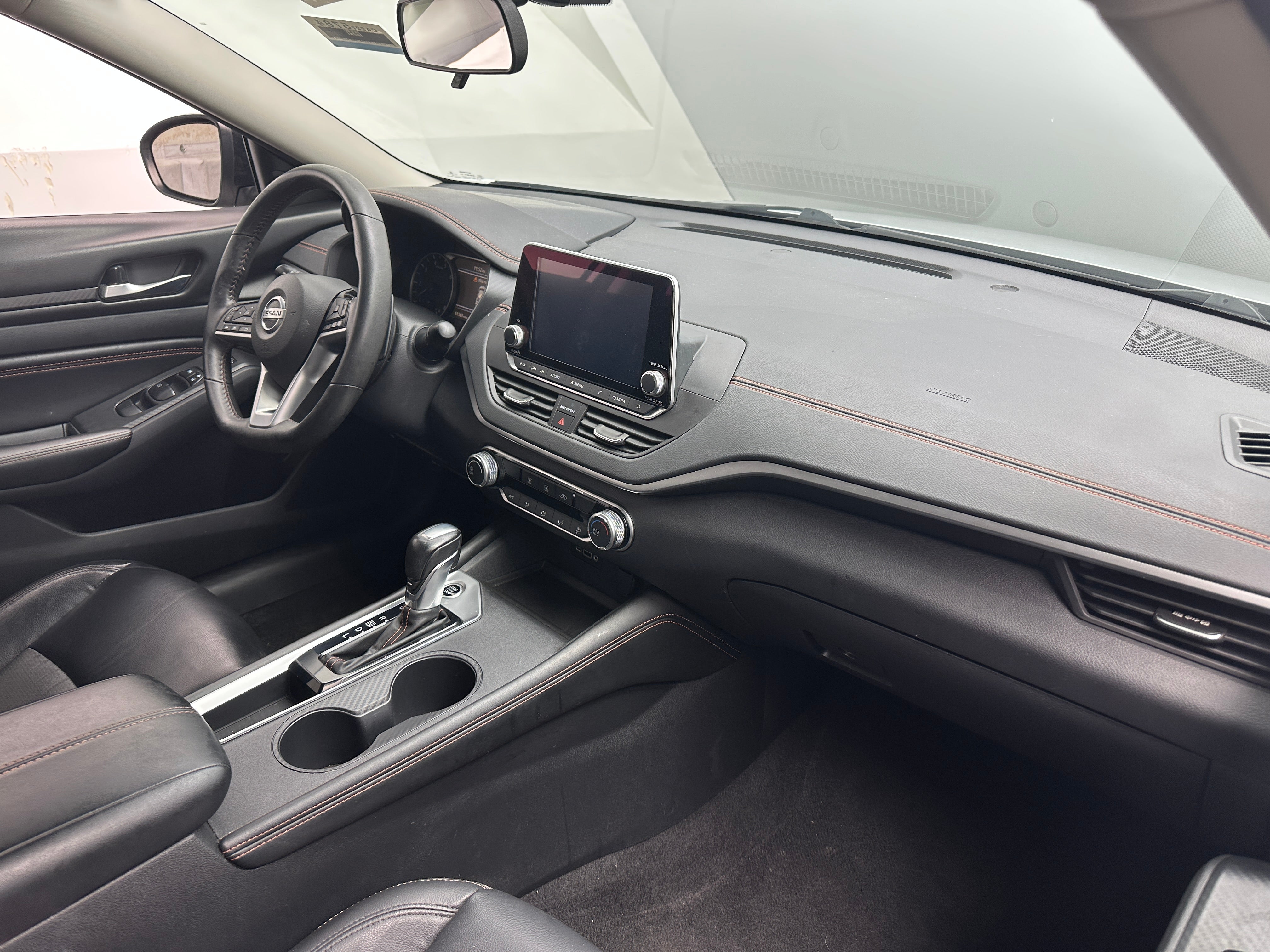 2021 Nissan Altima SR 2