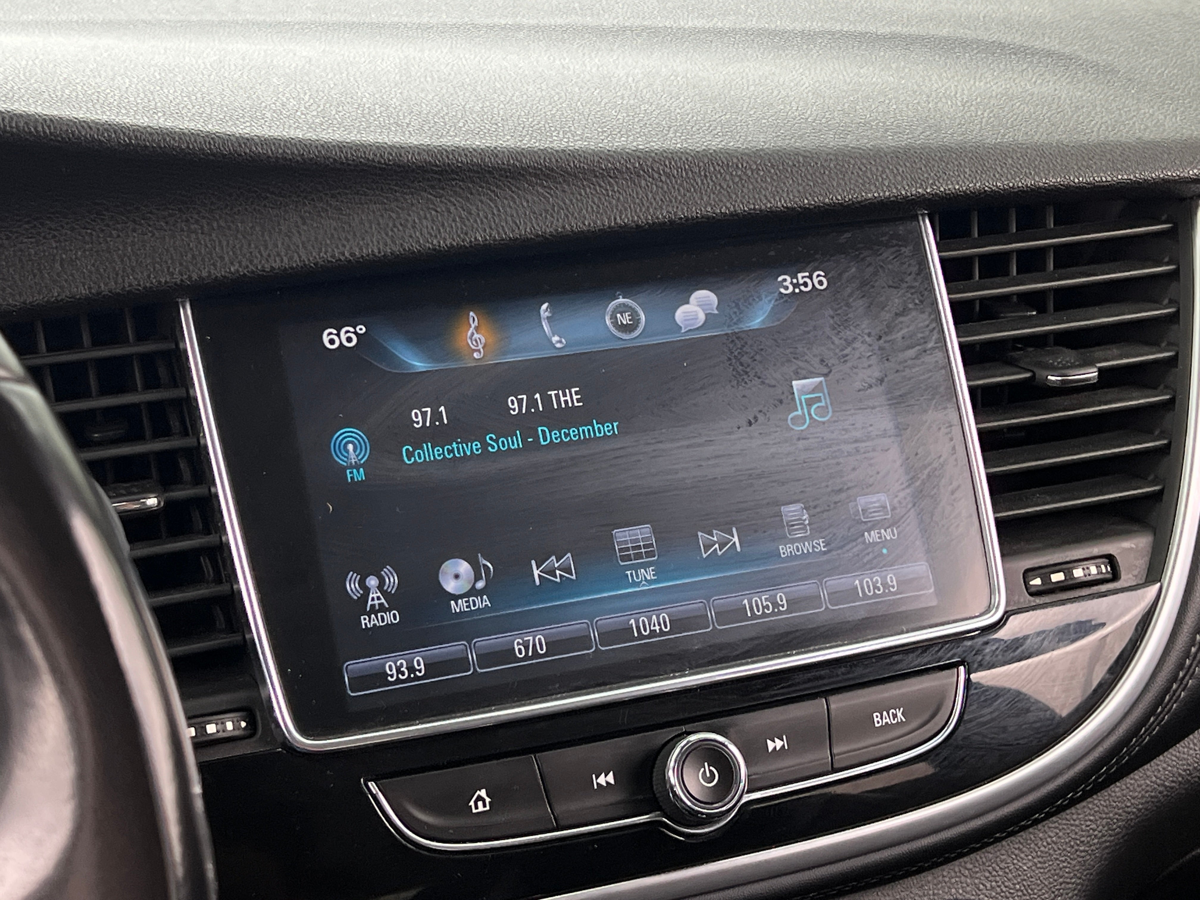 2018 Buick Encore Preferred 3