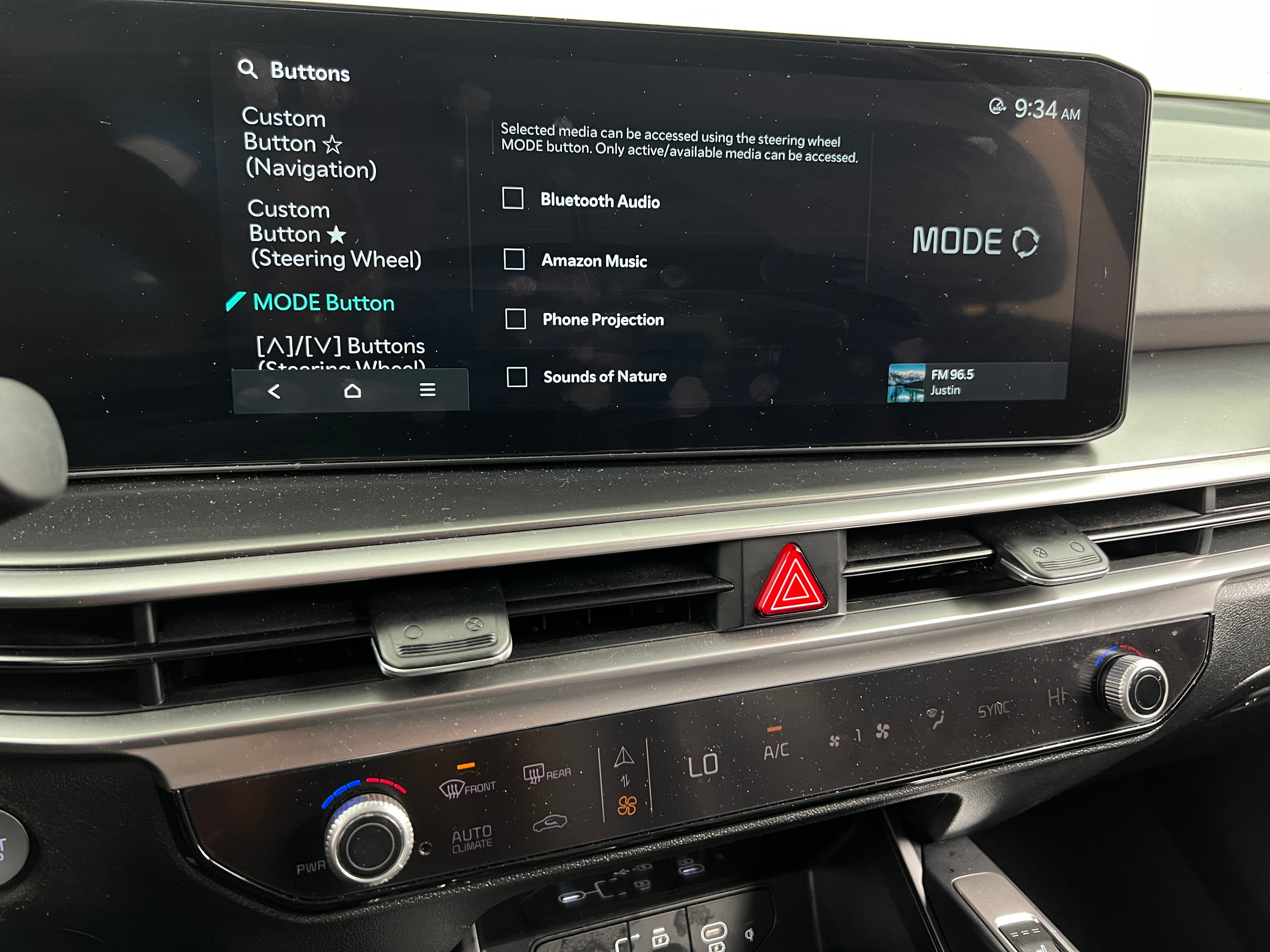 2024 Kia Sorento S 3