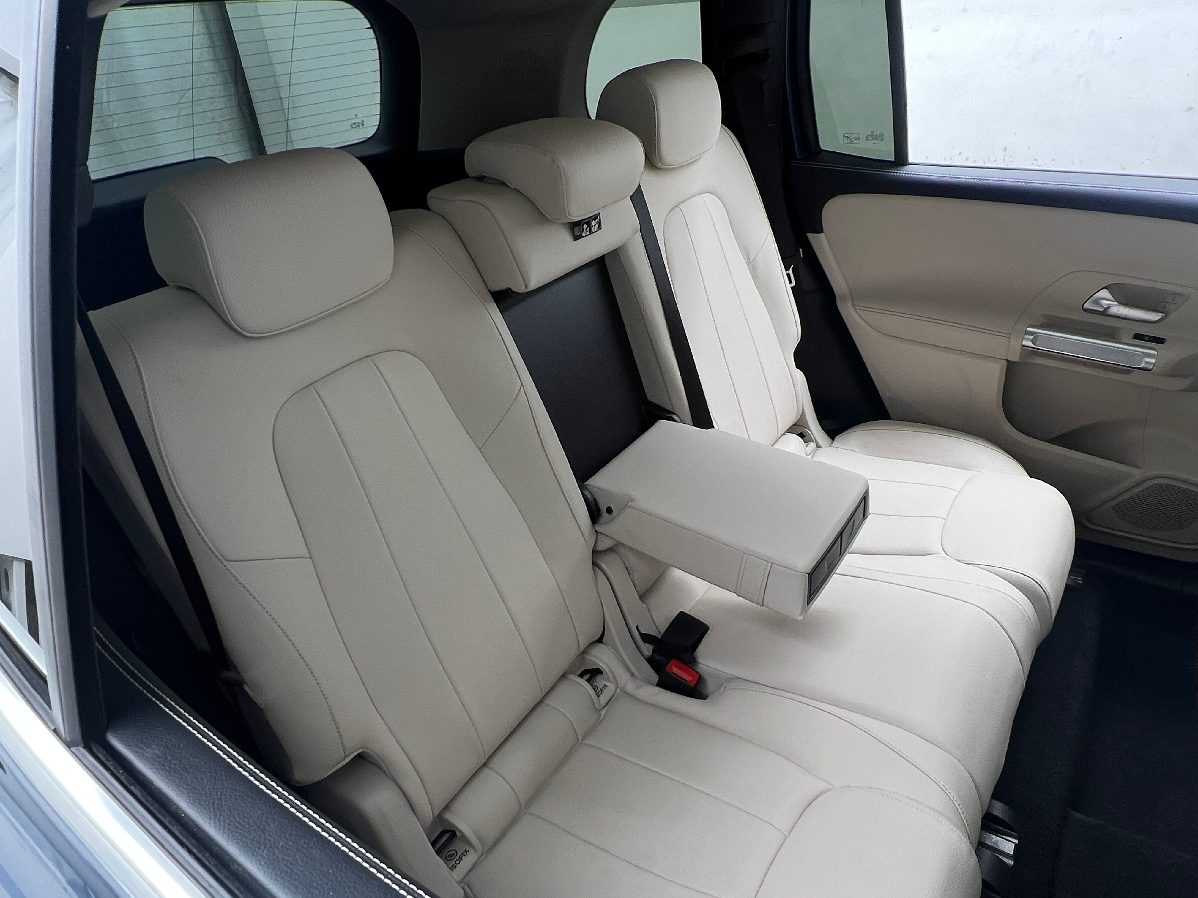 2022 Mercedes-Benz GLB 250 5