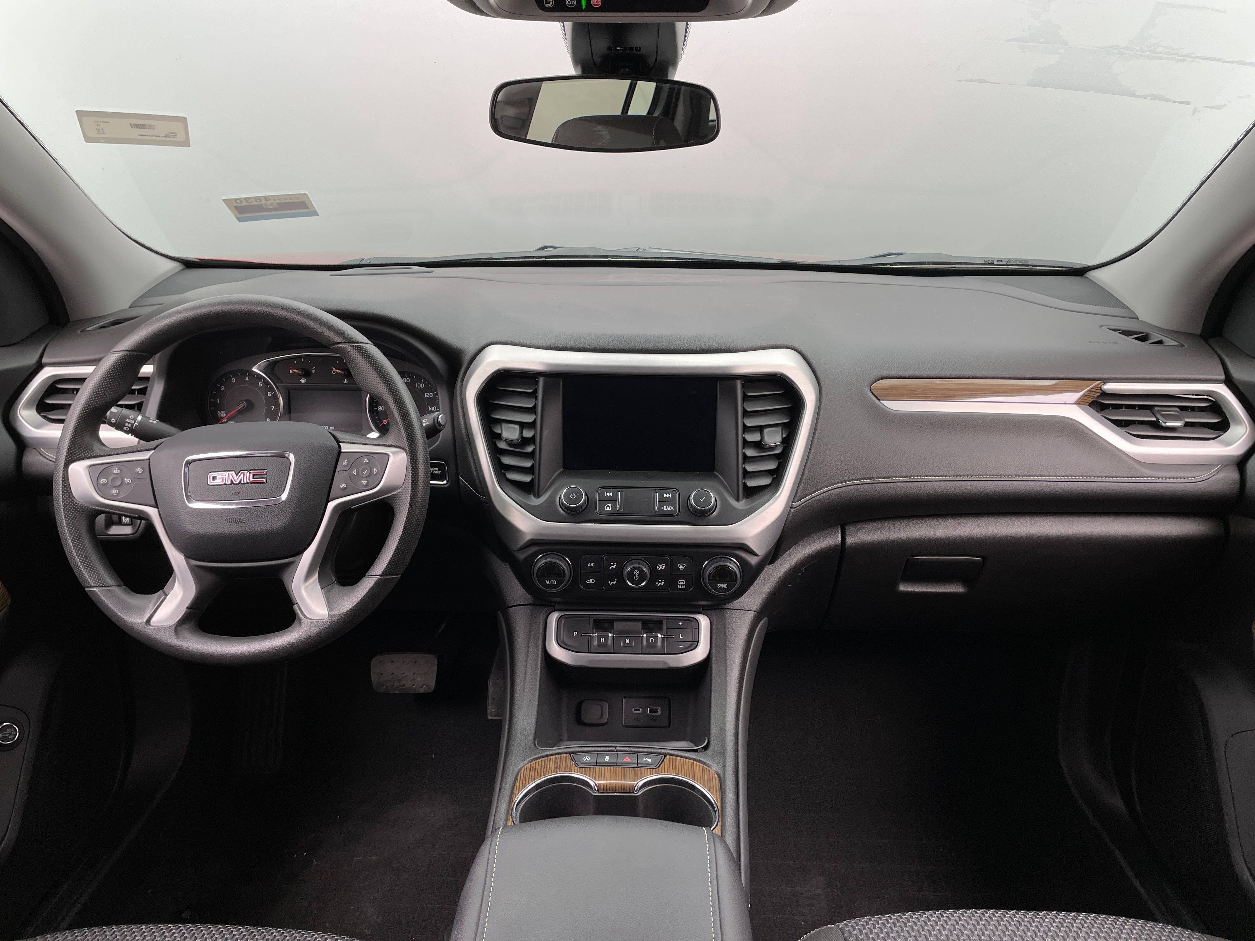 2023 GMC Acadia SLE 3