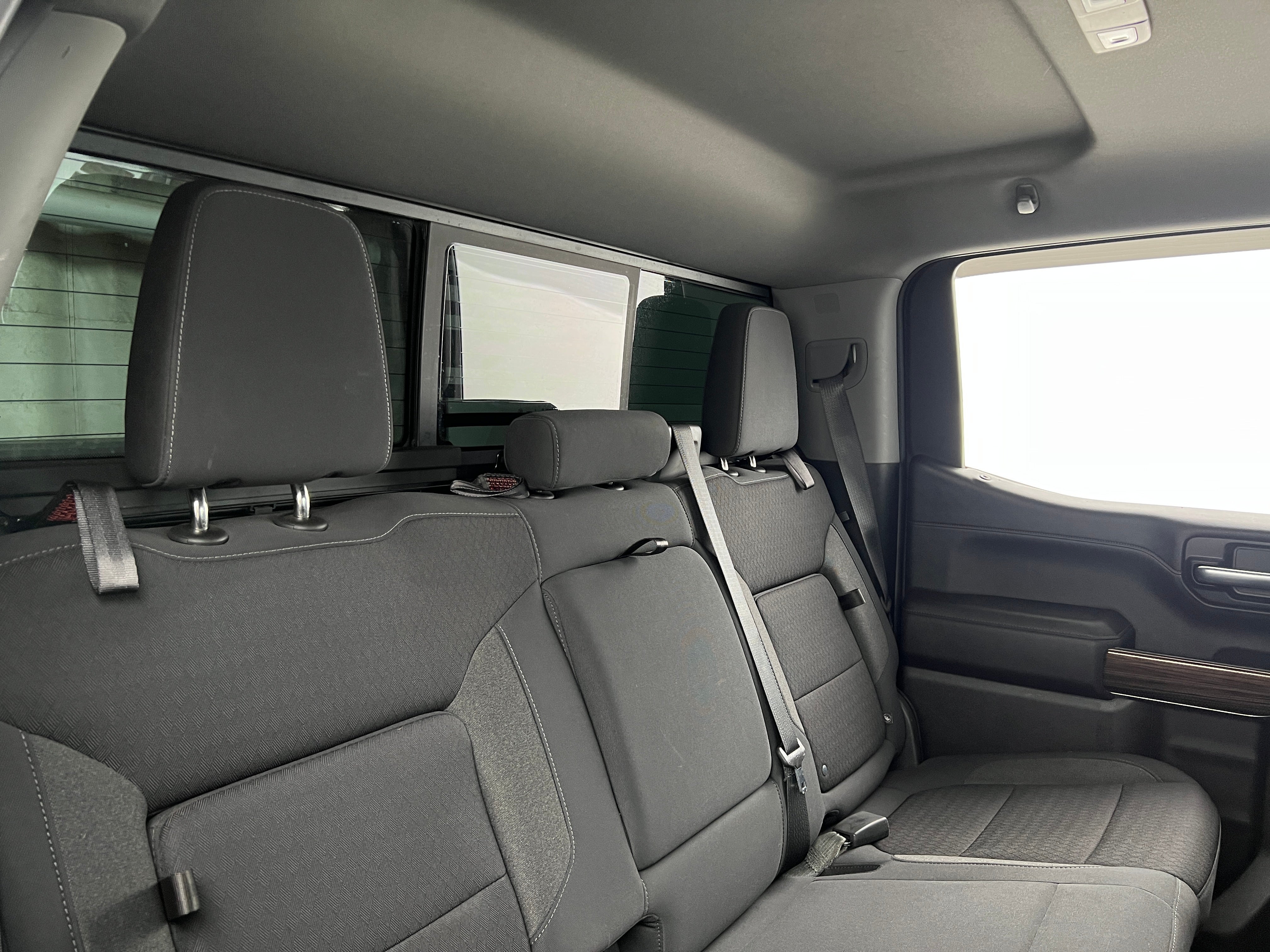 2020 Chevrolet Silverado 1500 RST 6