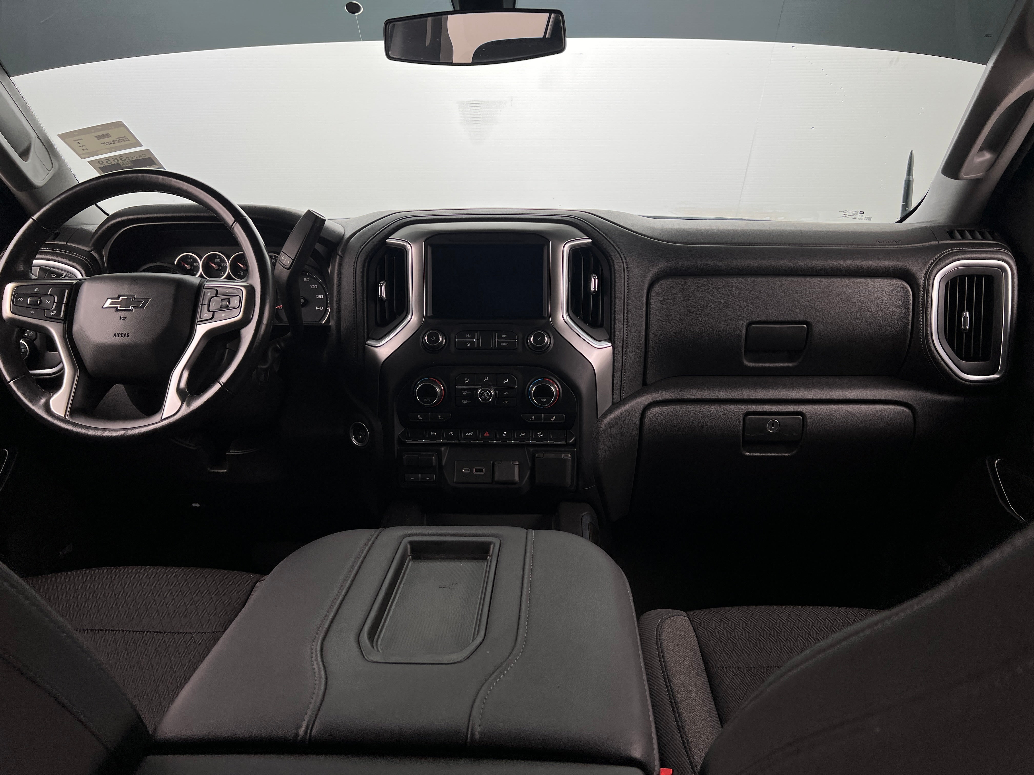 2020 Chevrolet Silverado 1500 RST 3