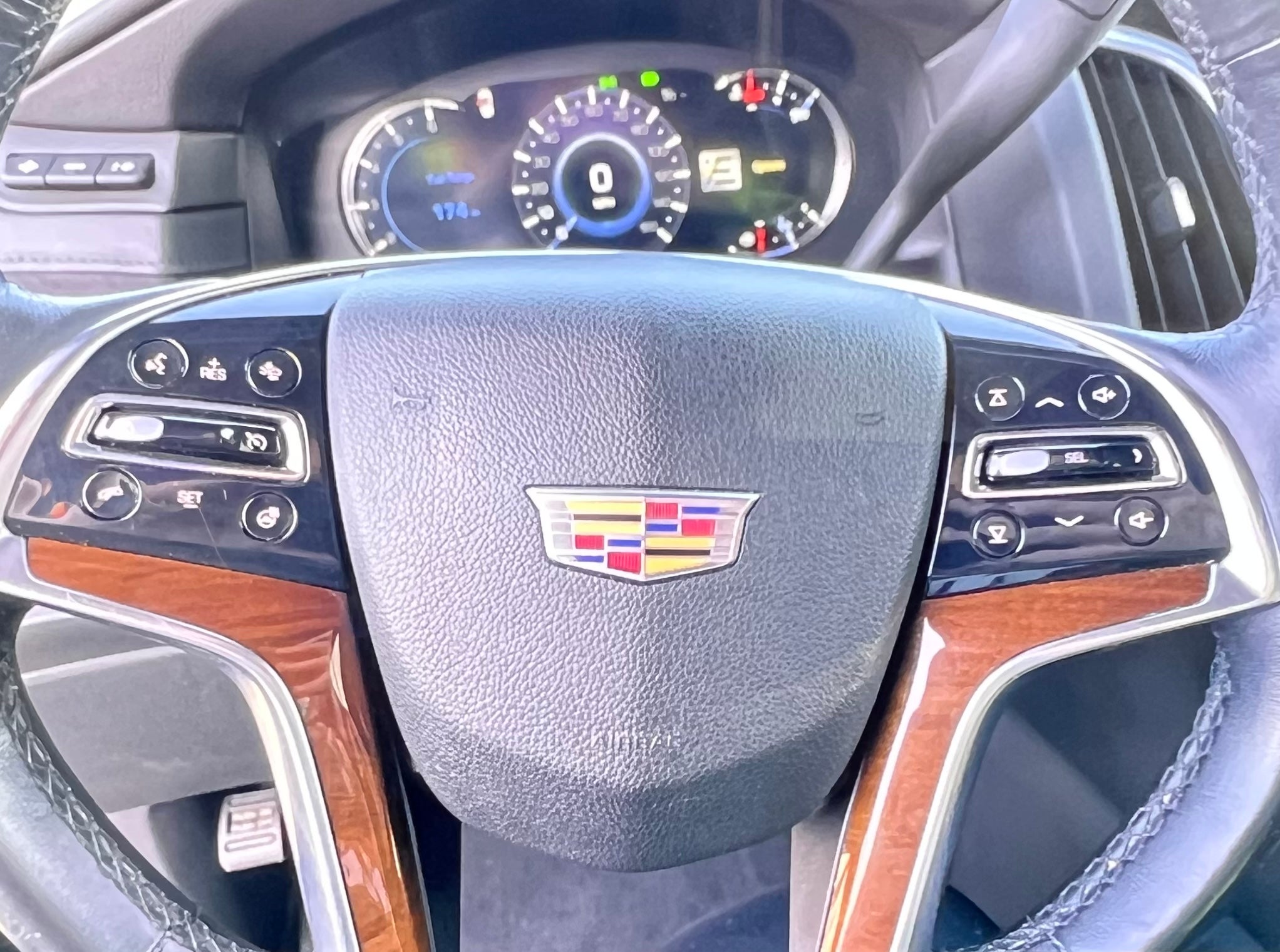 2020 Cadillac Escalade ESV Luxury 4